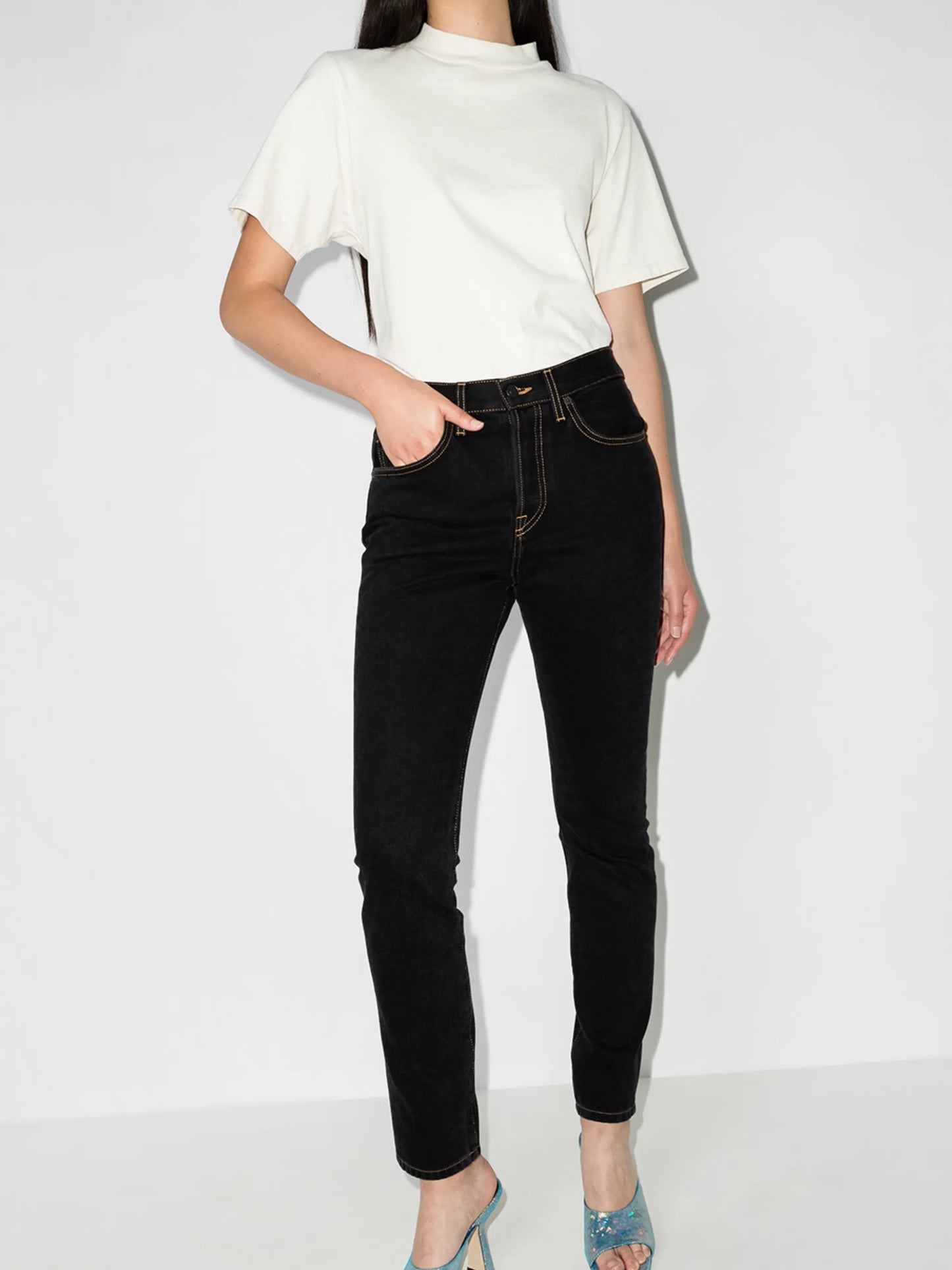 mid-rise skinny jeans