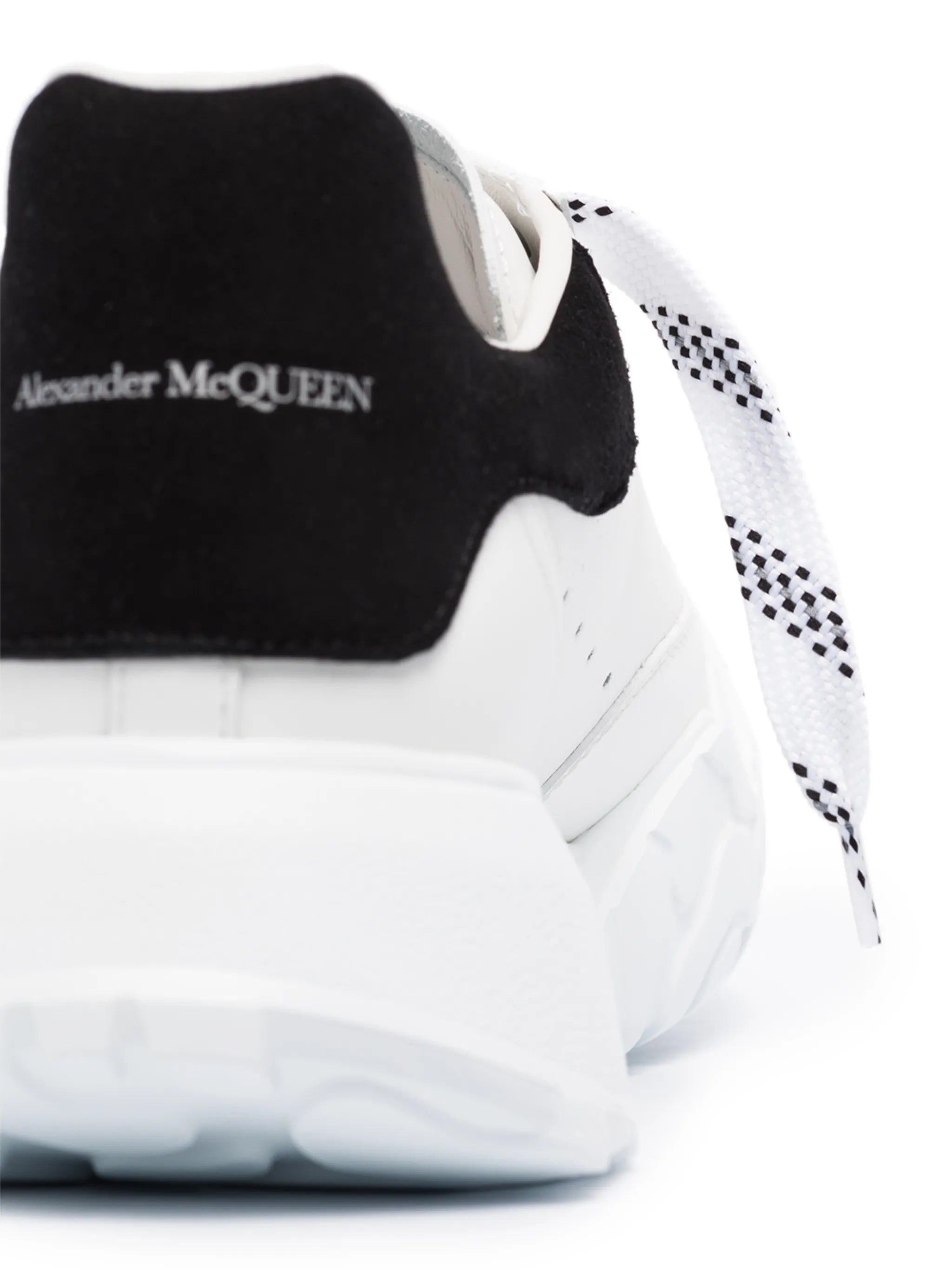 Court low-top sneakers