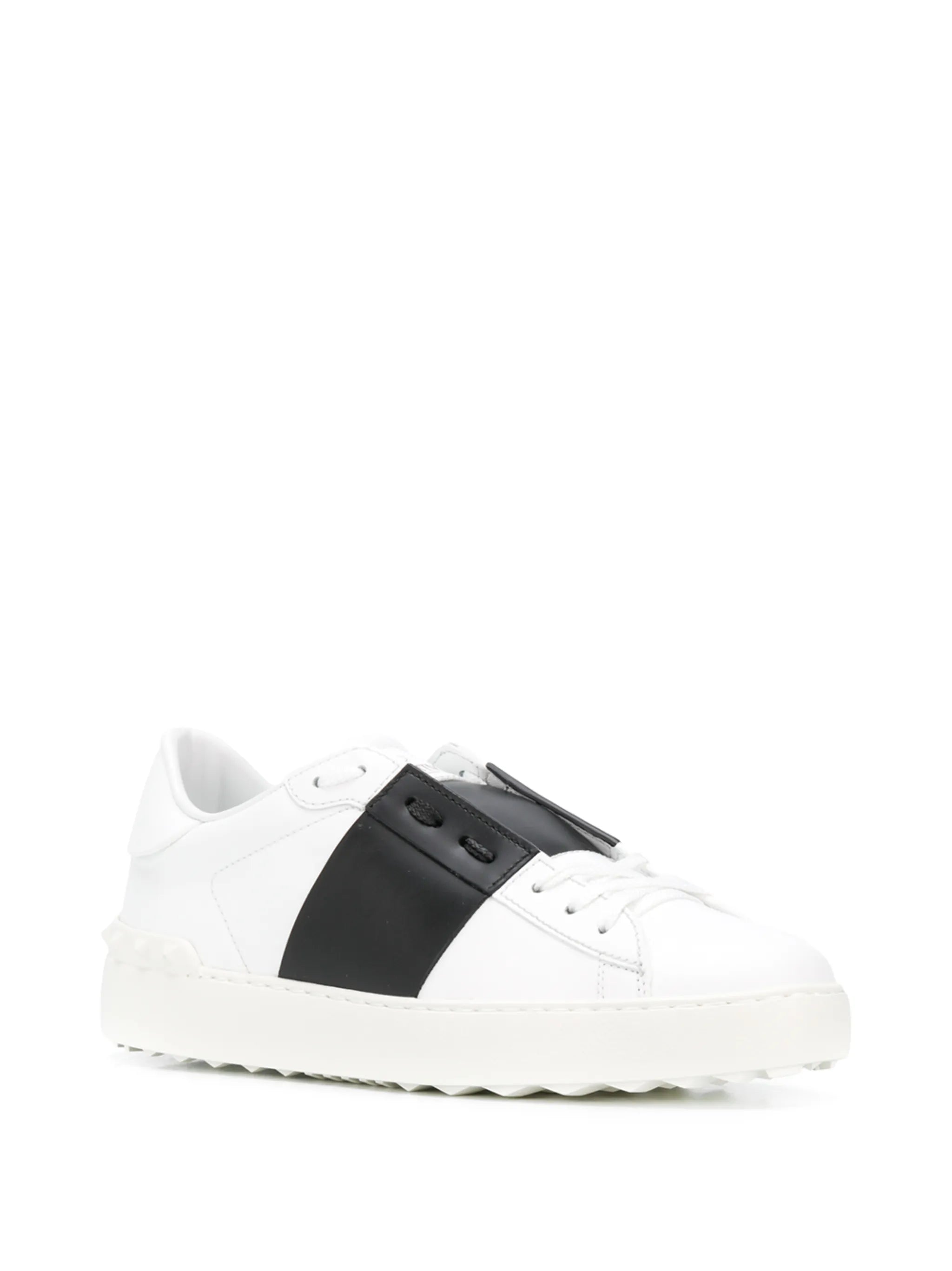 Open low-top sneakers
