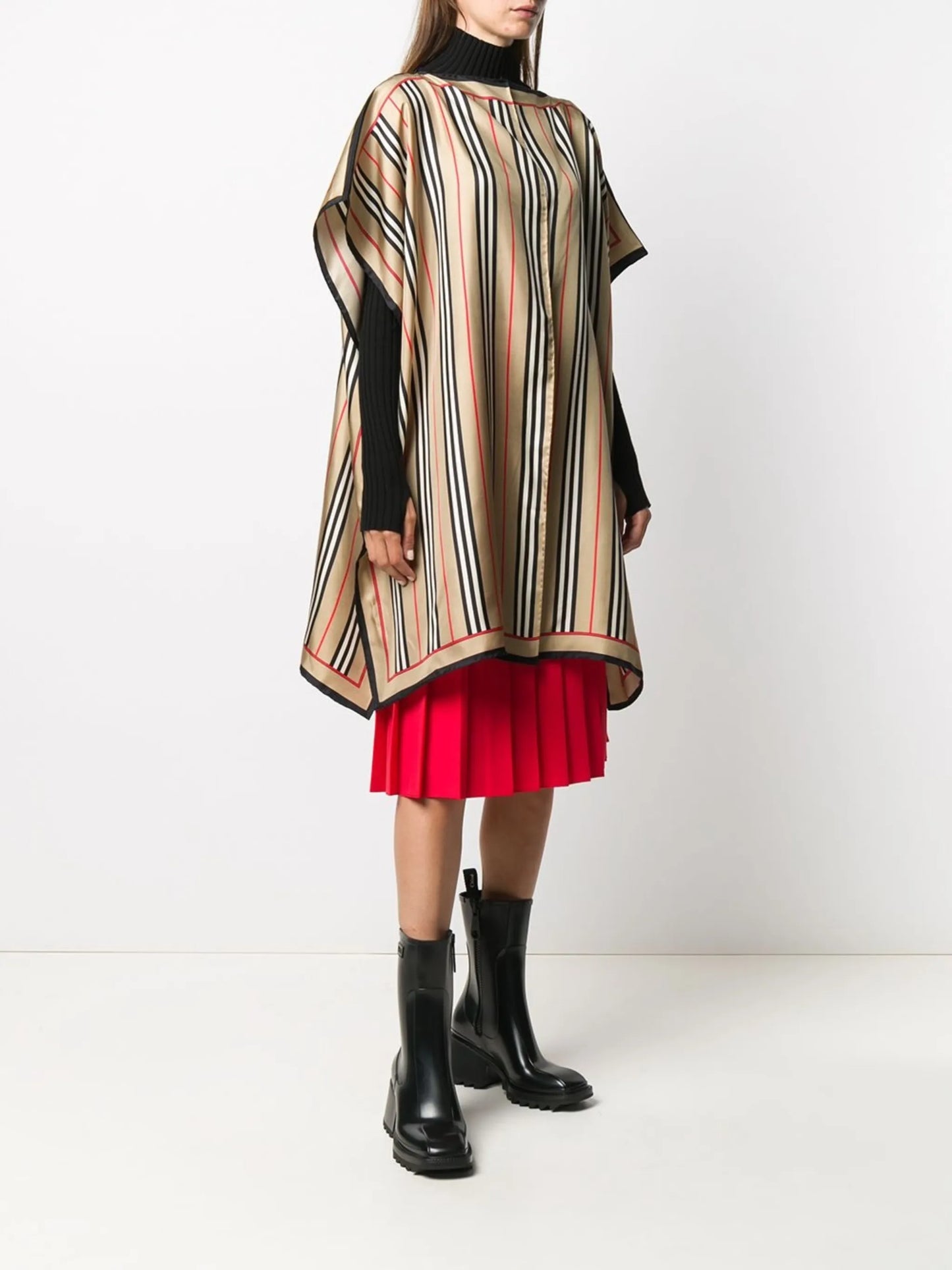 Icon checked silk cape