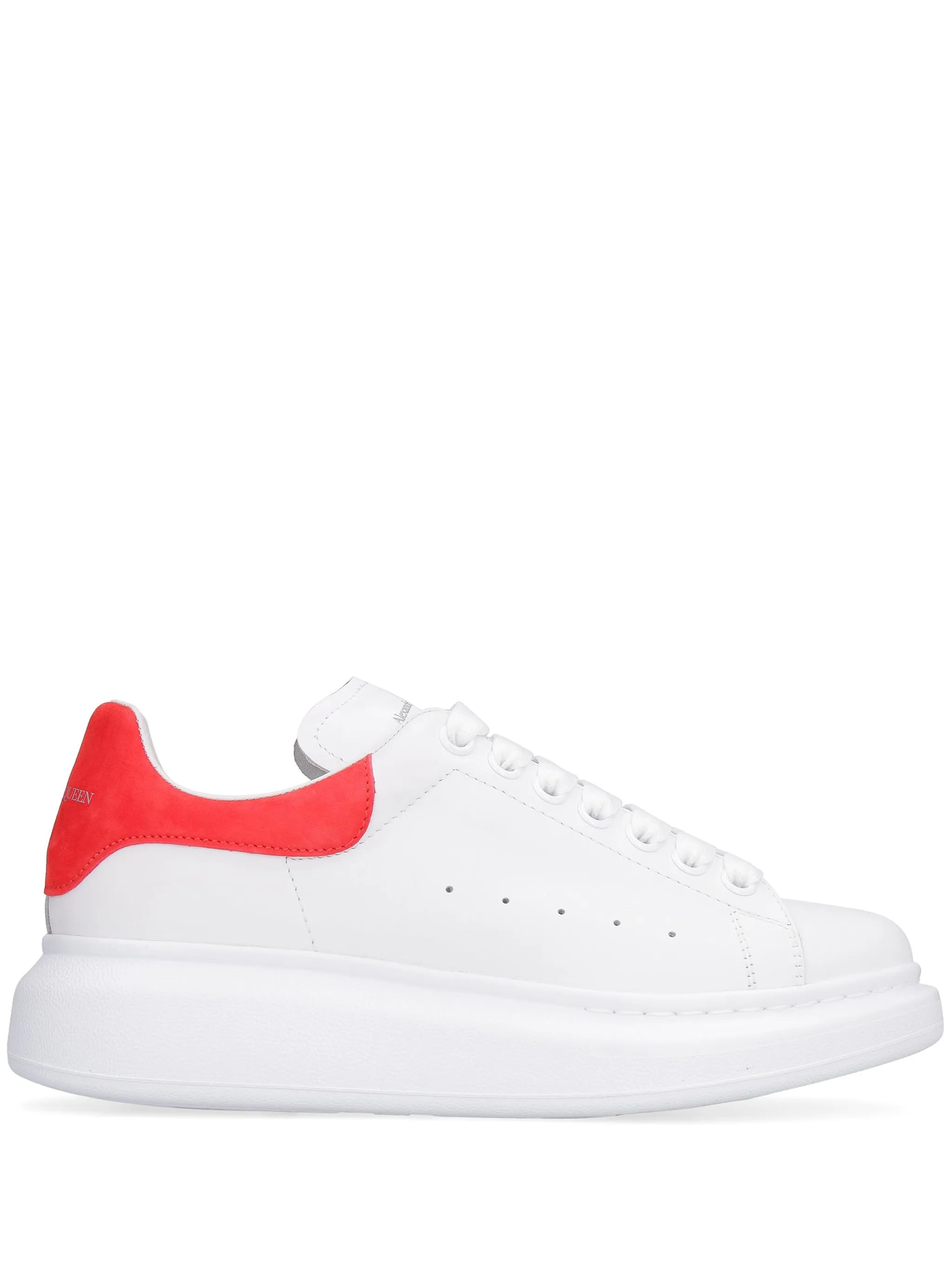 Oversized low-top sneakers