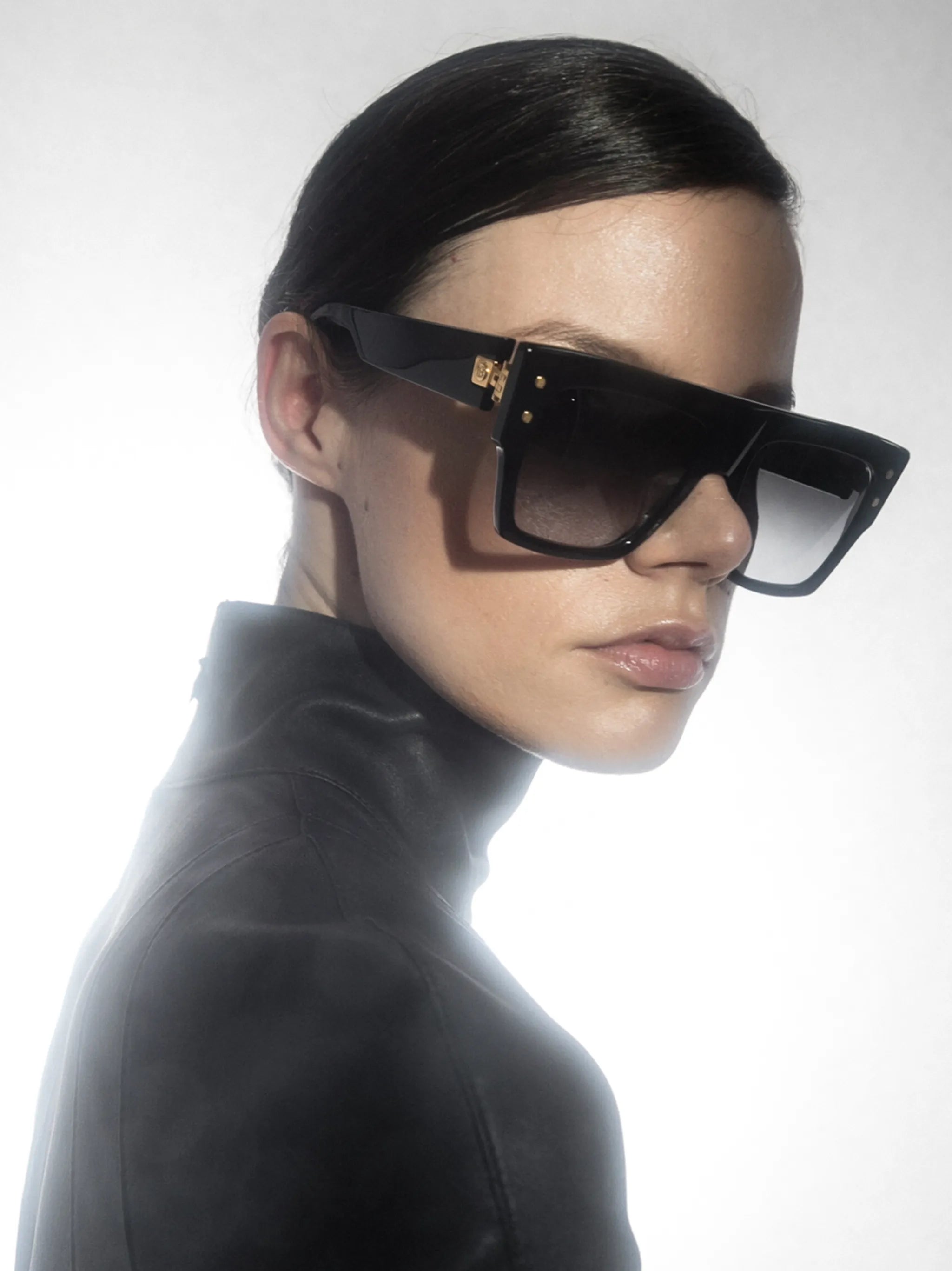 oversized square-frame sunglasses
