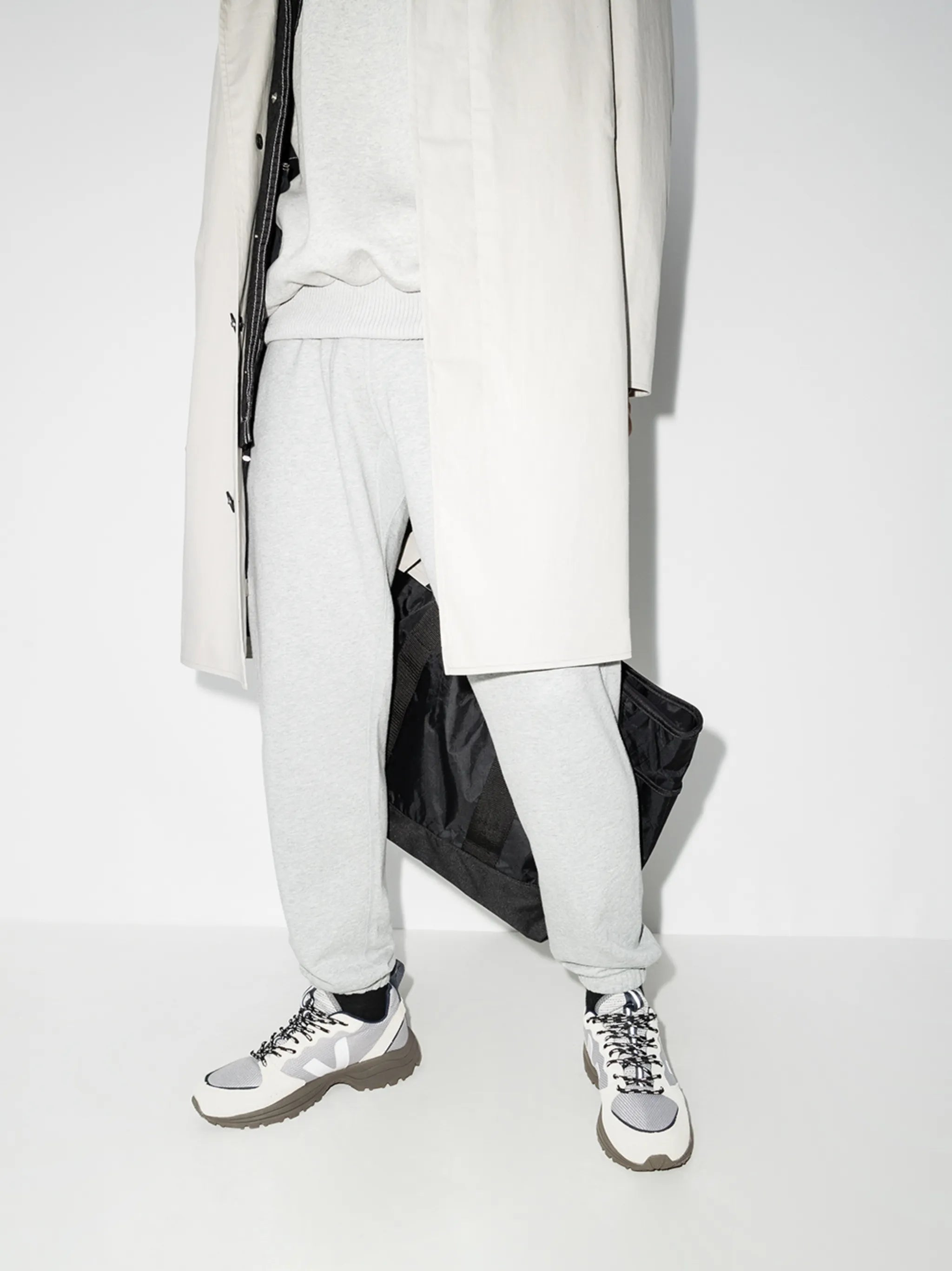 Venturi low-top sneakers