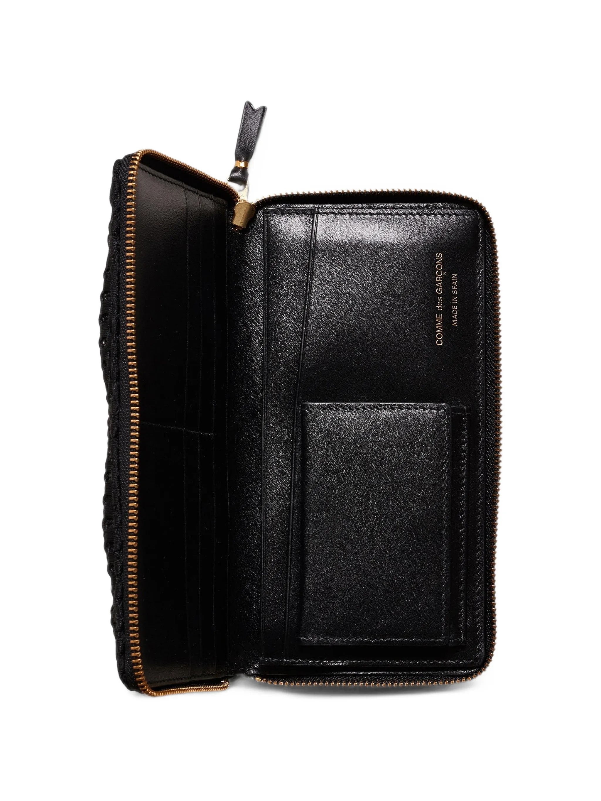 textured ziparound wallet