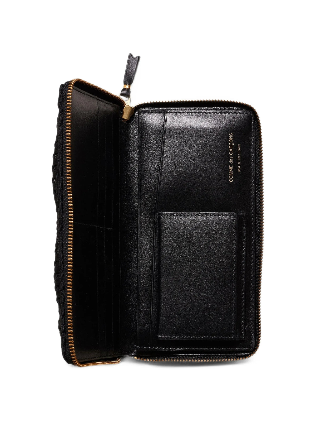 textured ziparound wallet