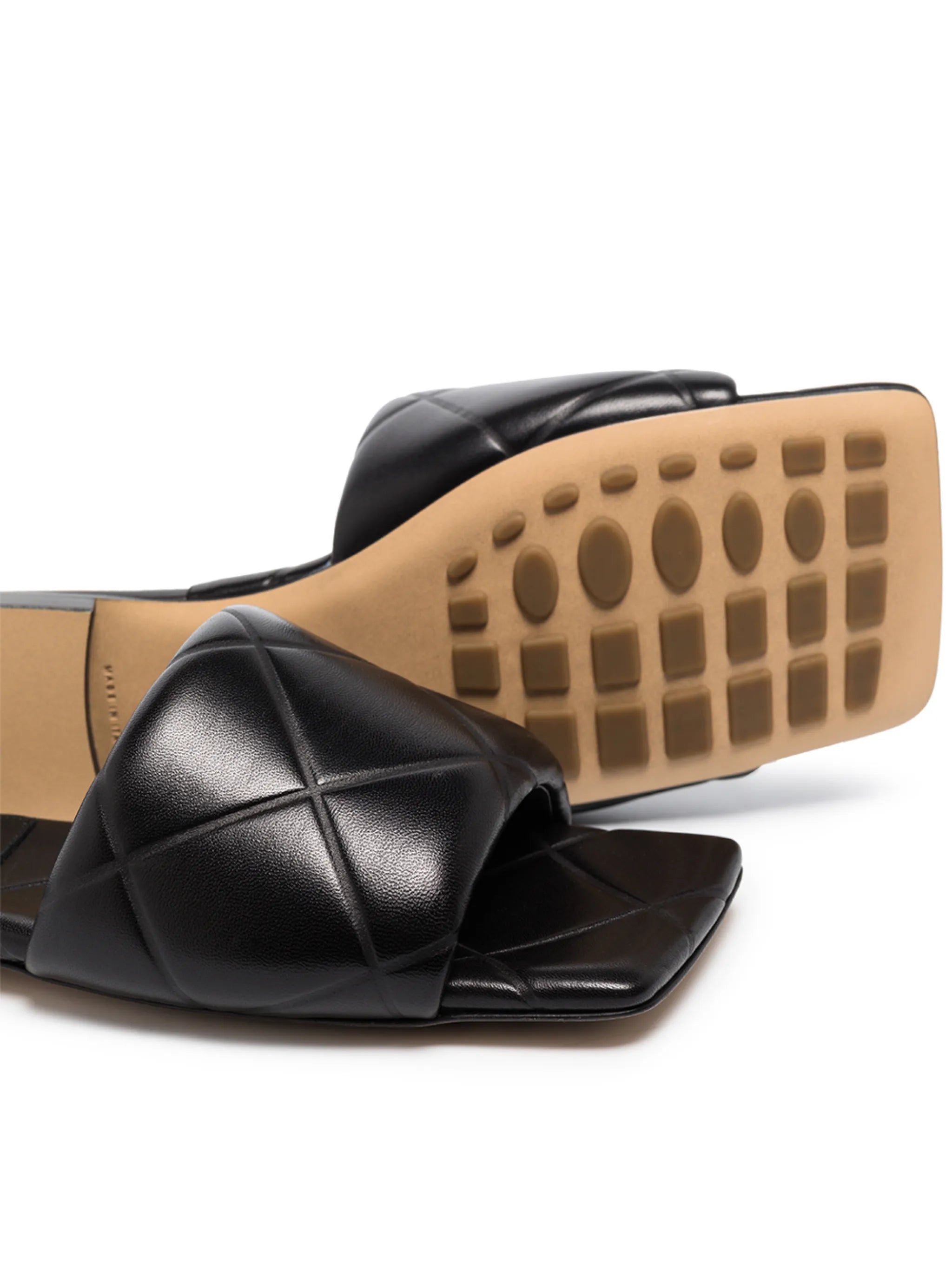 BV Lido sandals