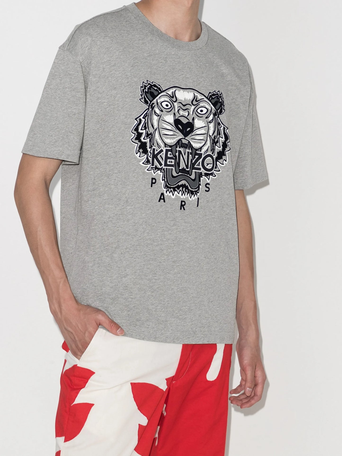 tiger motif T-shirt