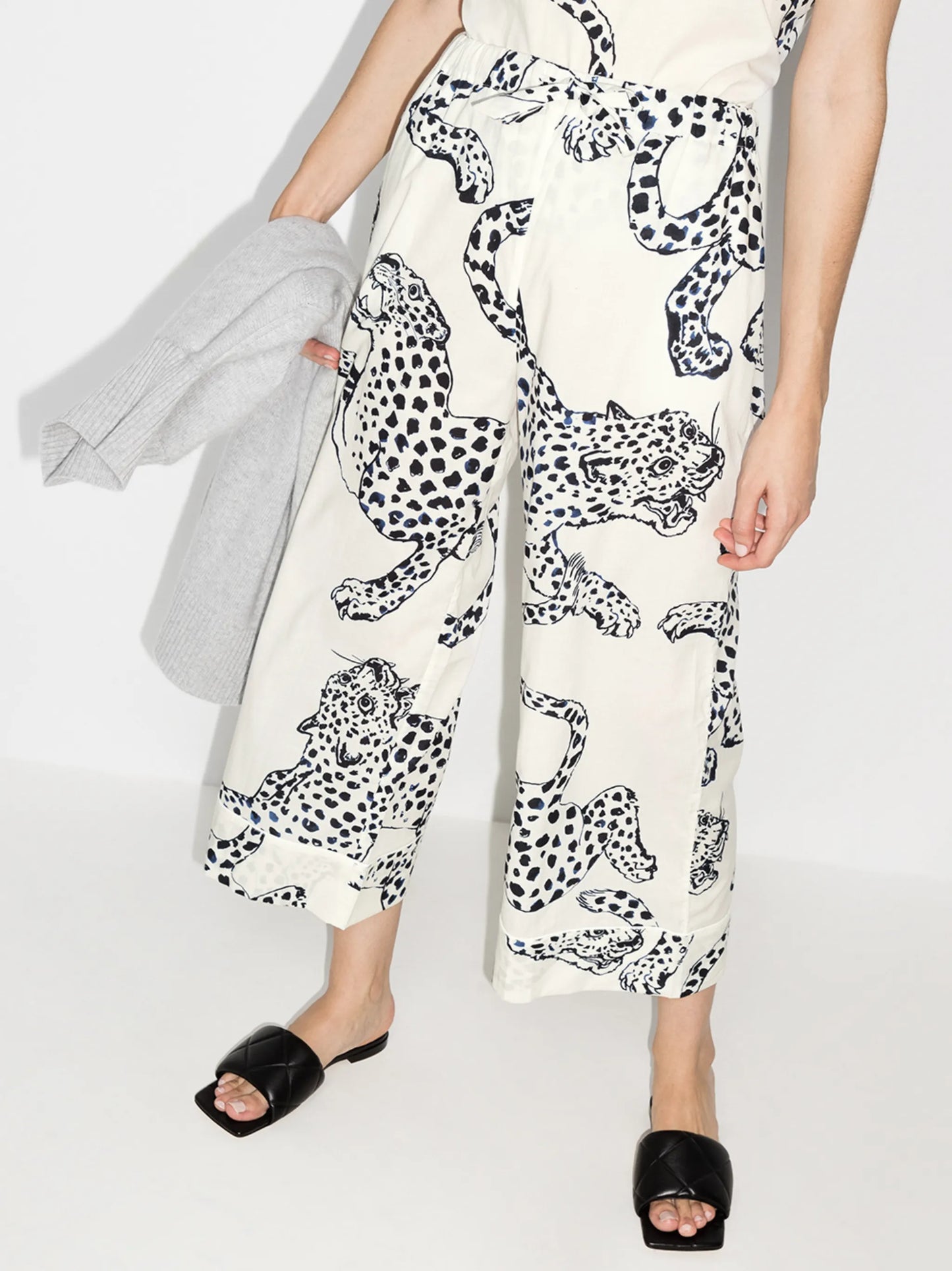 jaguar-print pyjama set
