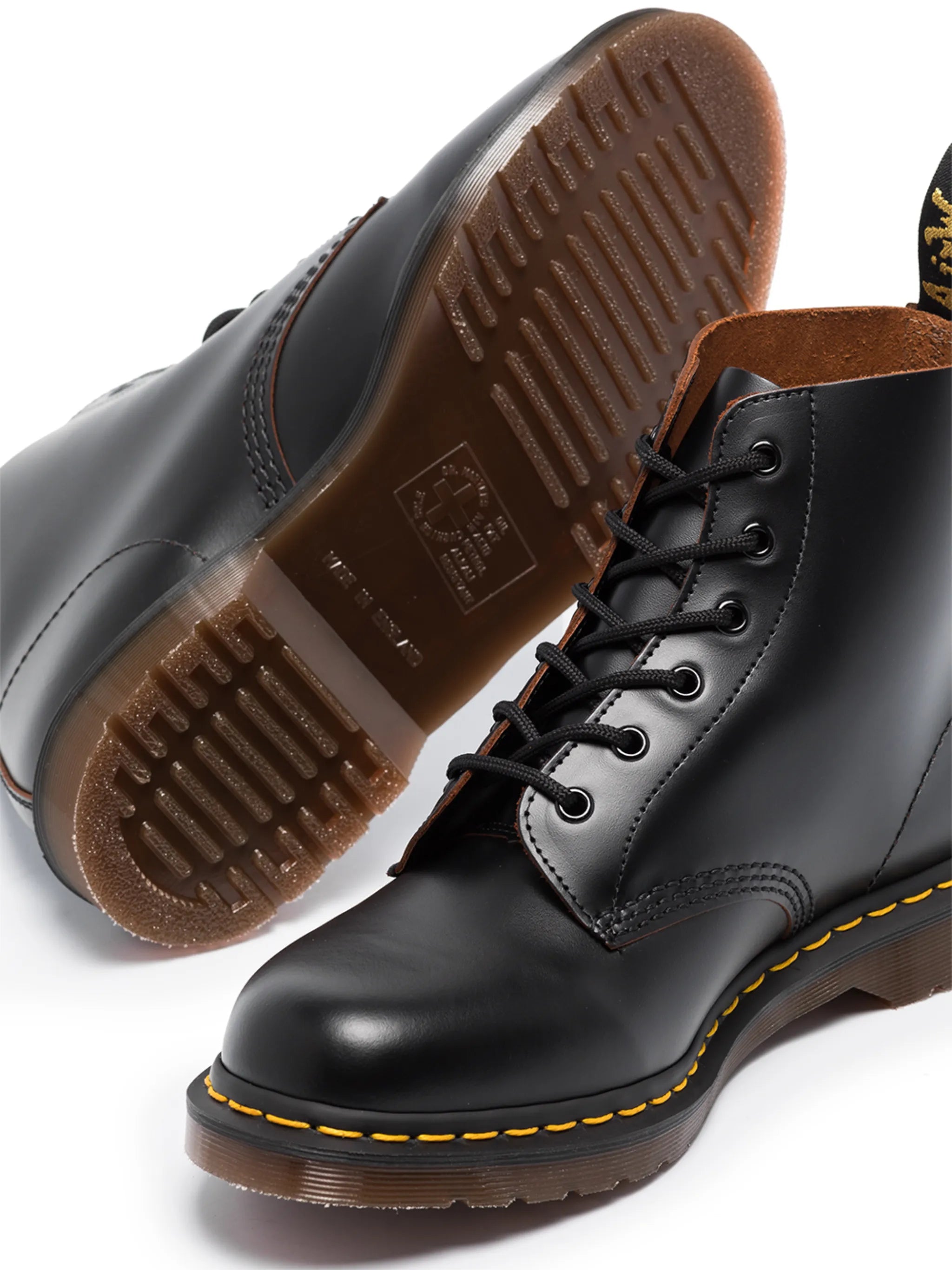 Vintage 101 lace-up boots