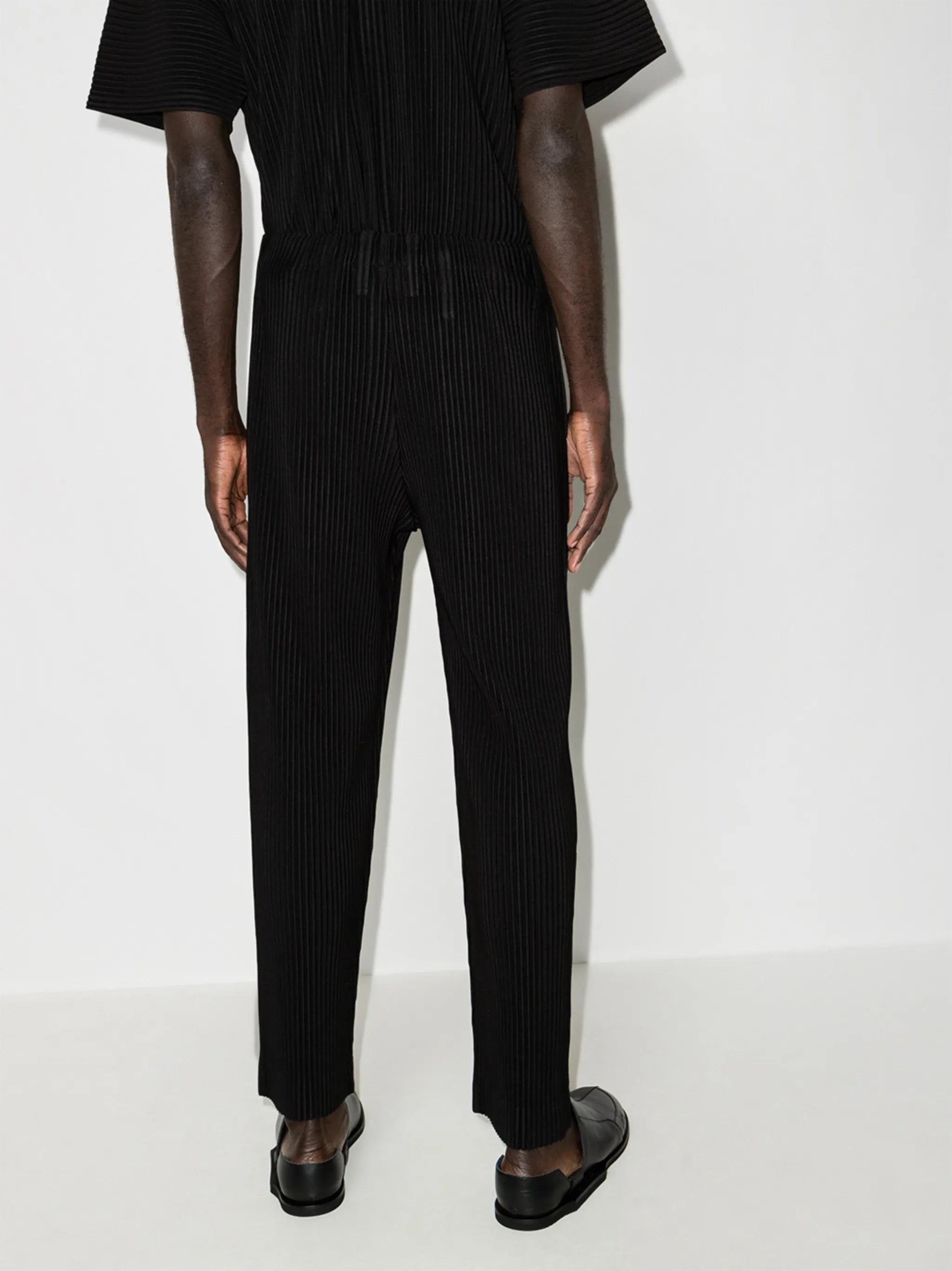 plissé straight-leg trousers