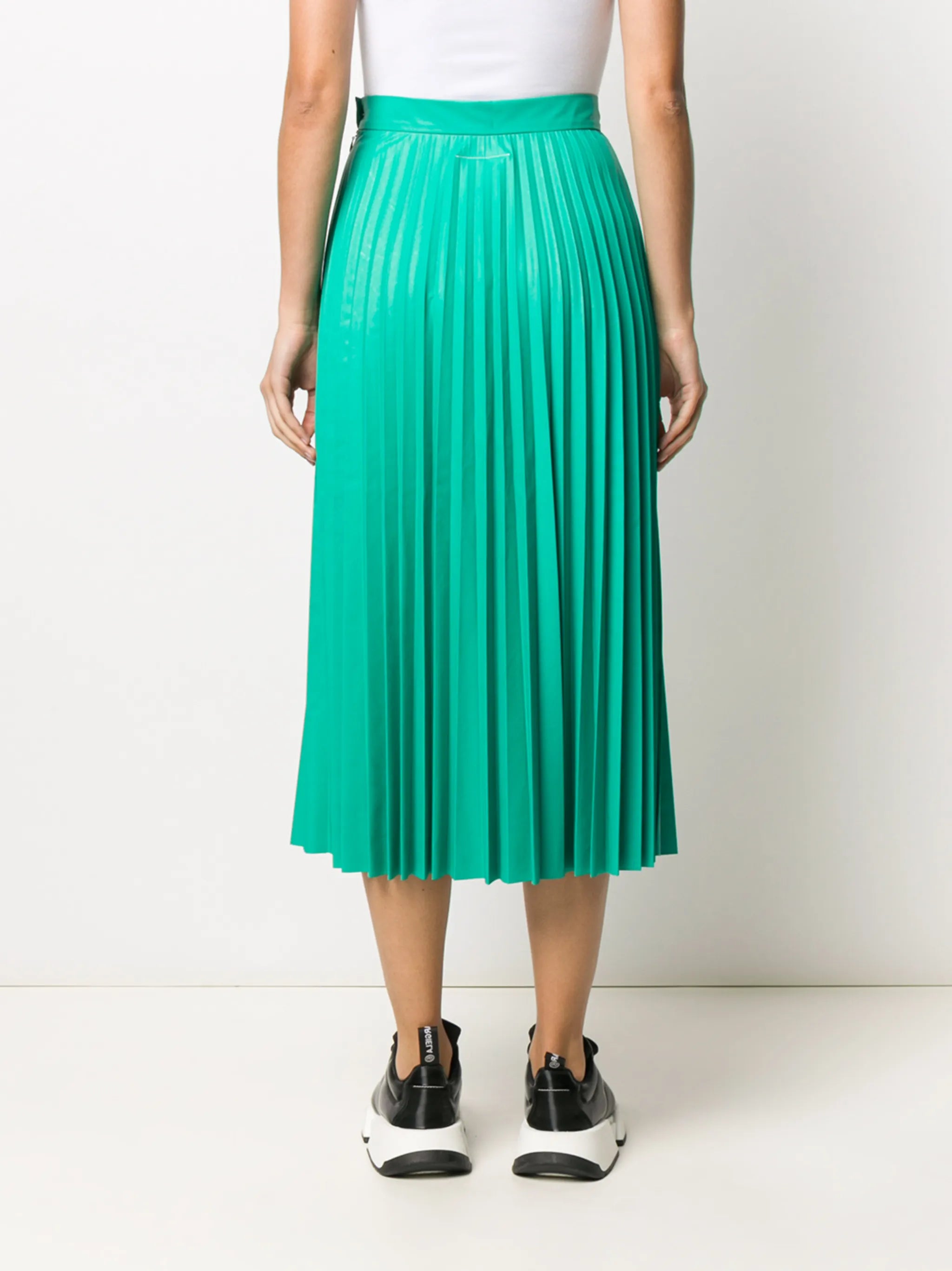 pleated midi skirt