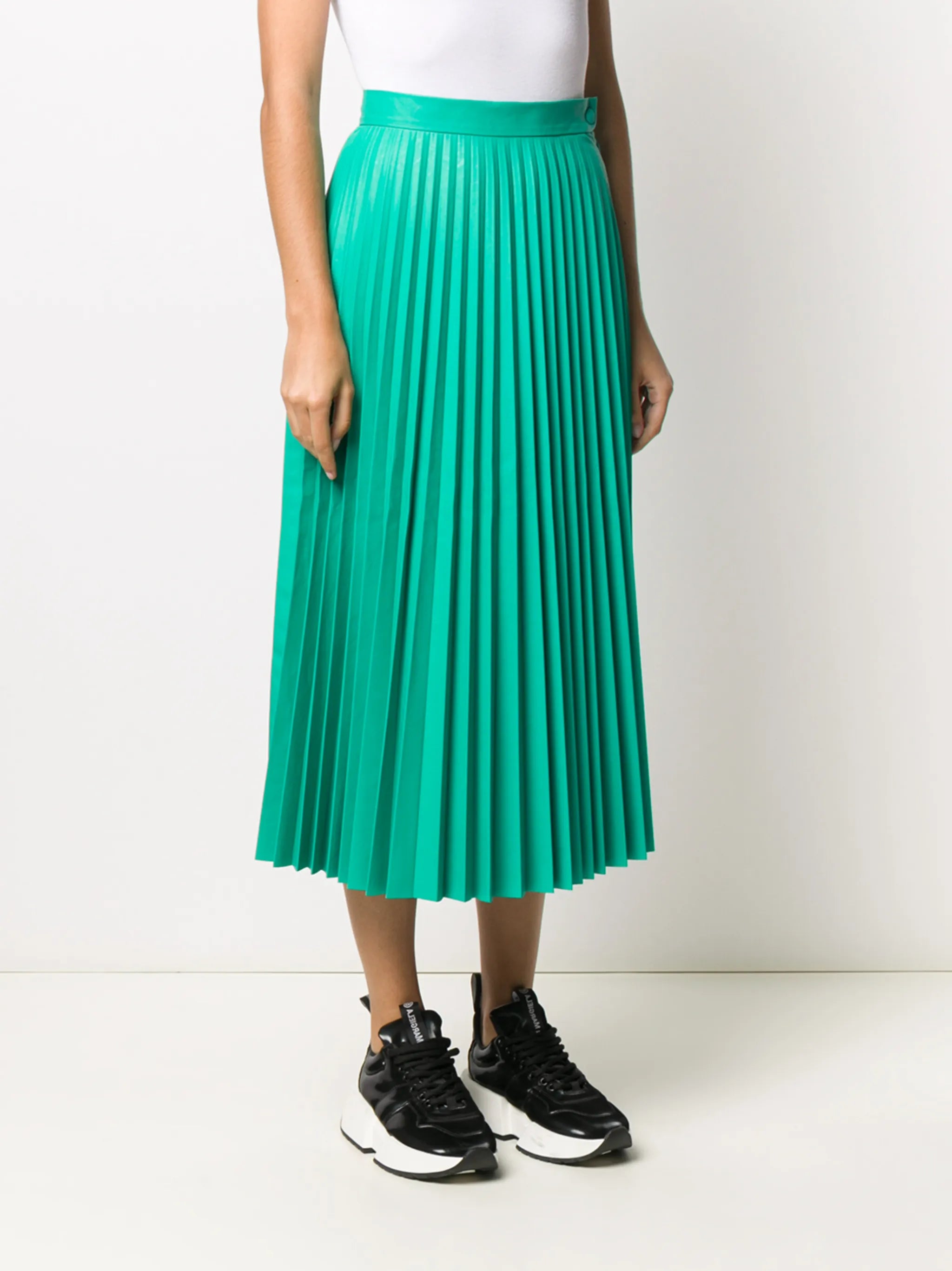 pleated midi skirt