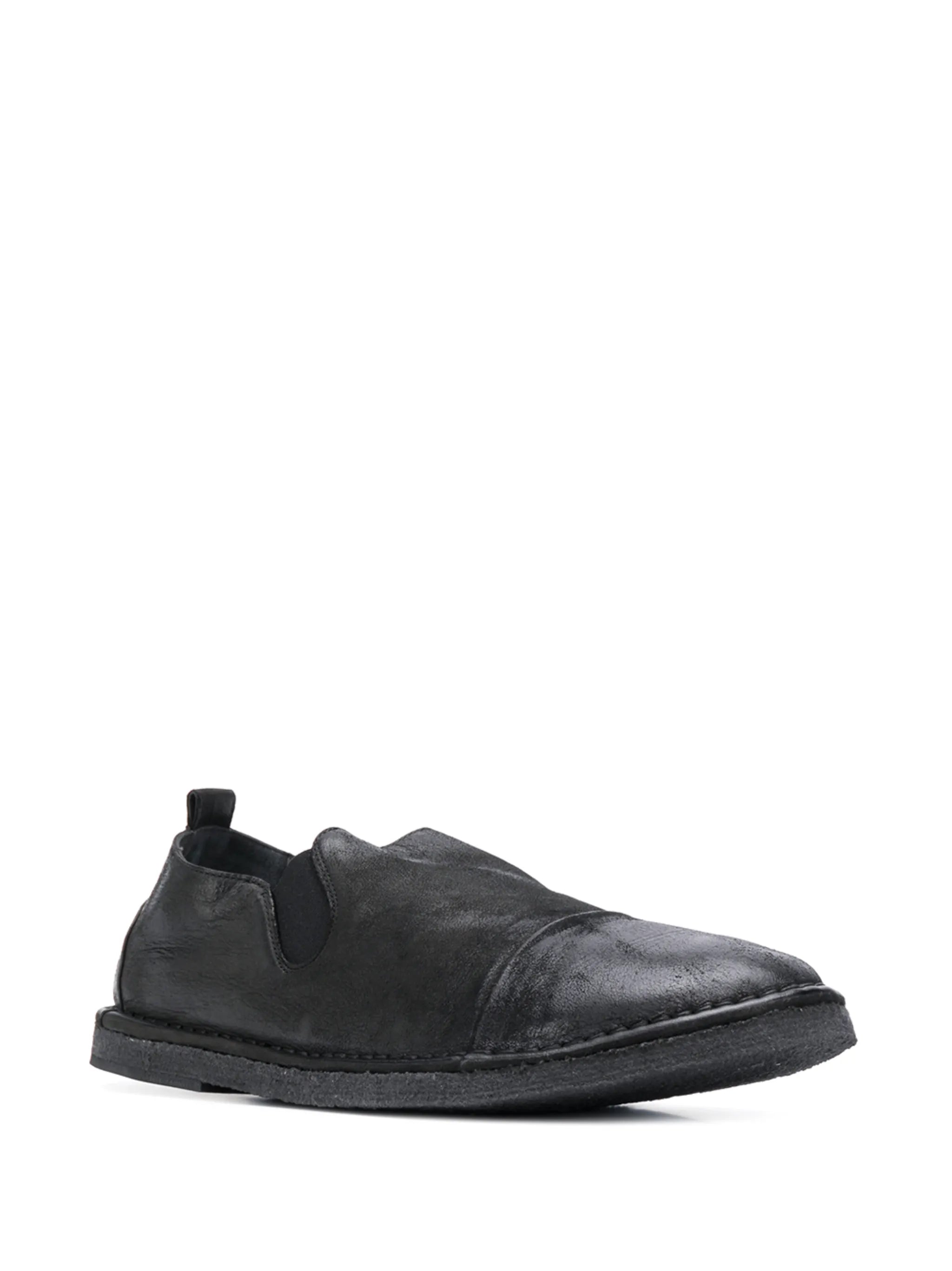 distressed-effect slip-on loafers