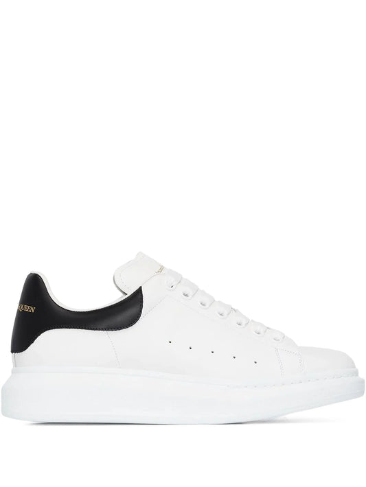 Oversized low-top sneakers