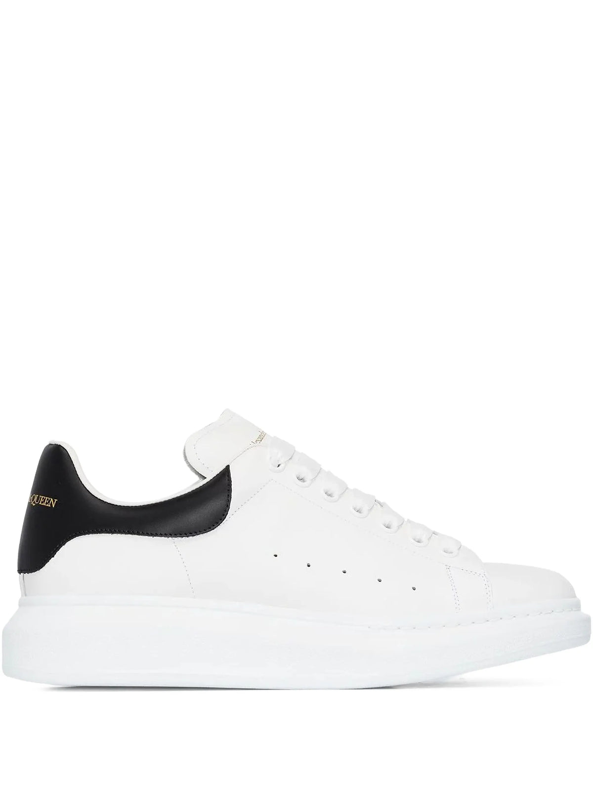 Oversized sneakers