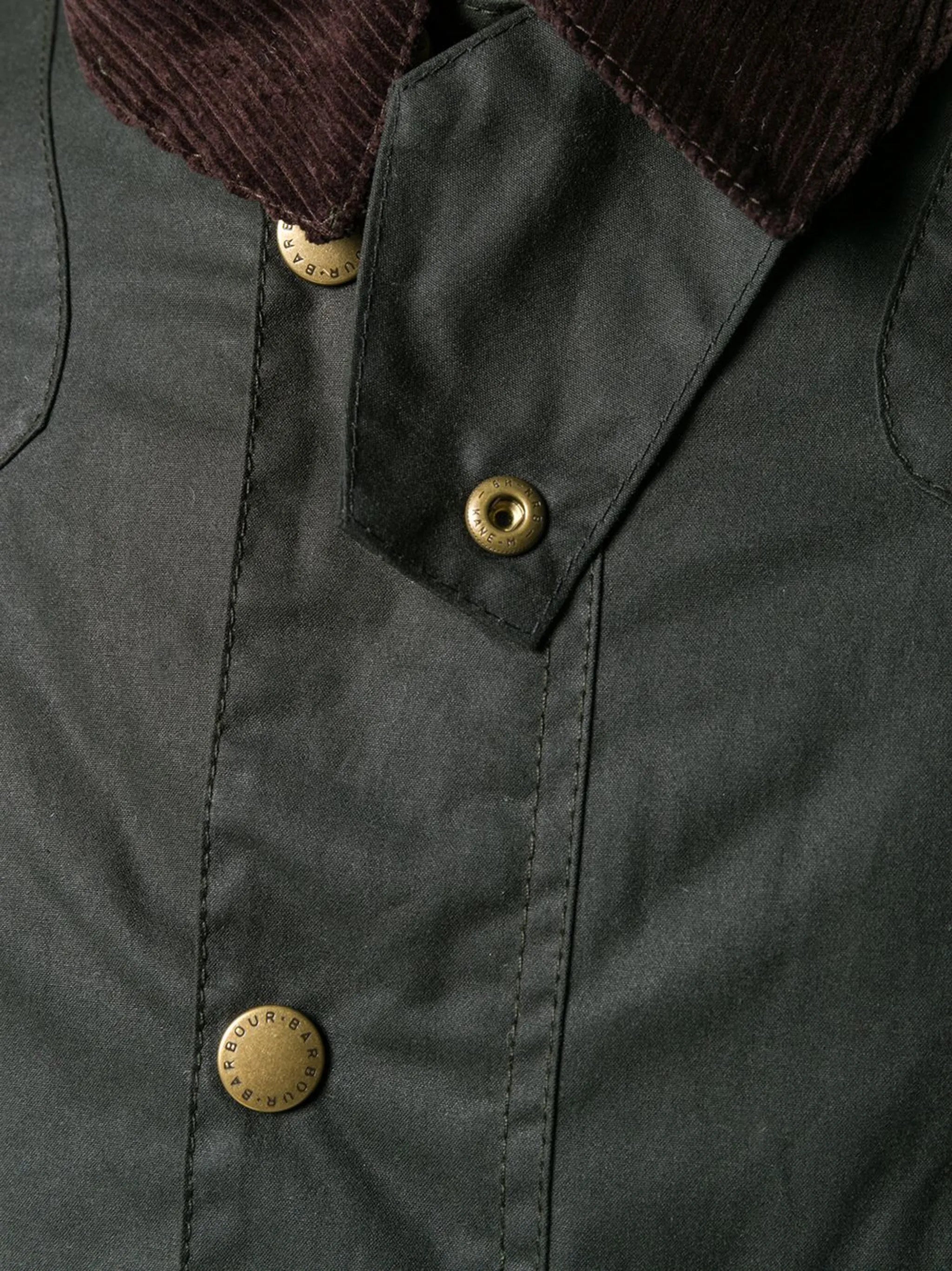 Reelin wax-coated jacket