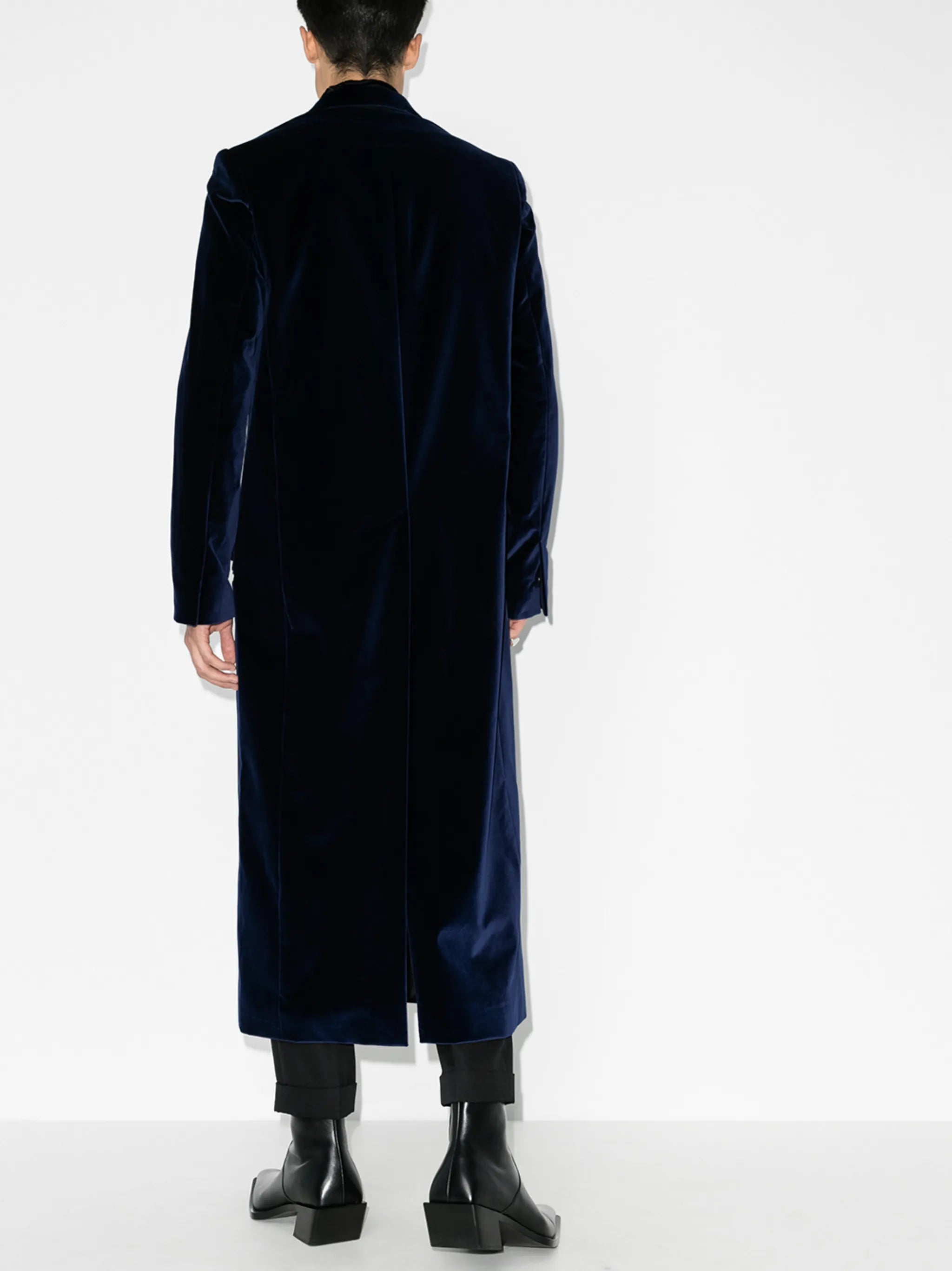 single-breasted velvet coat