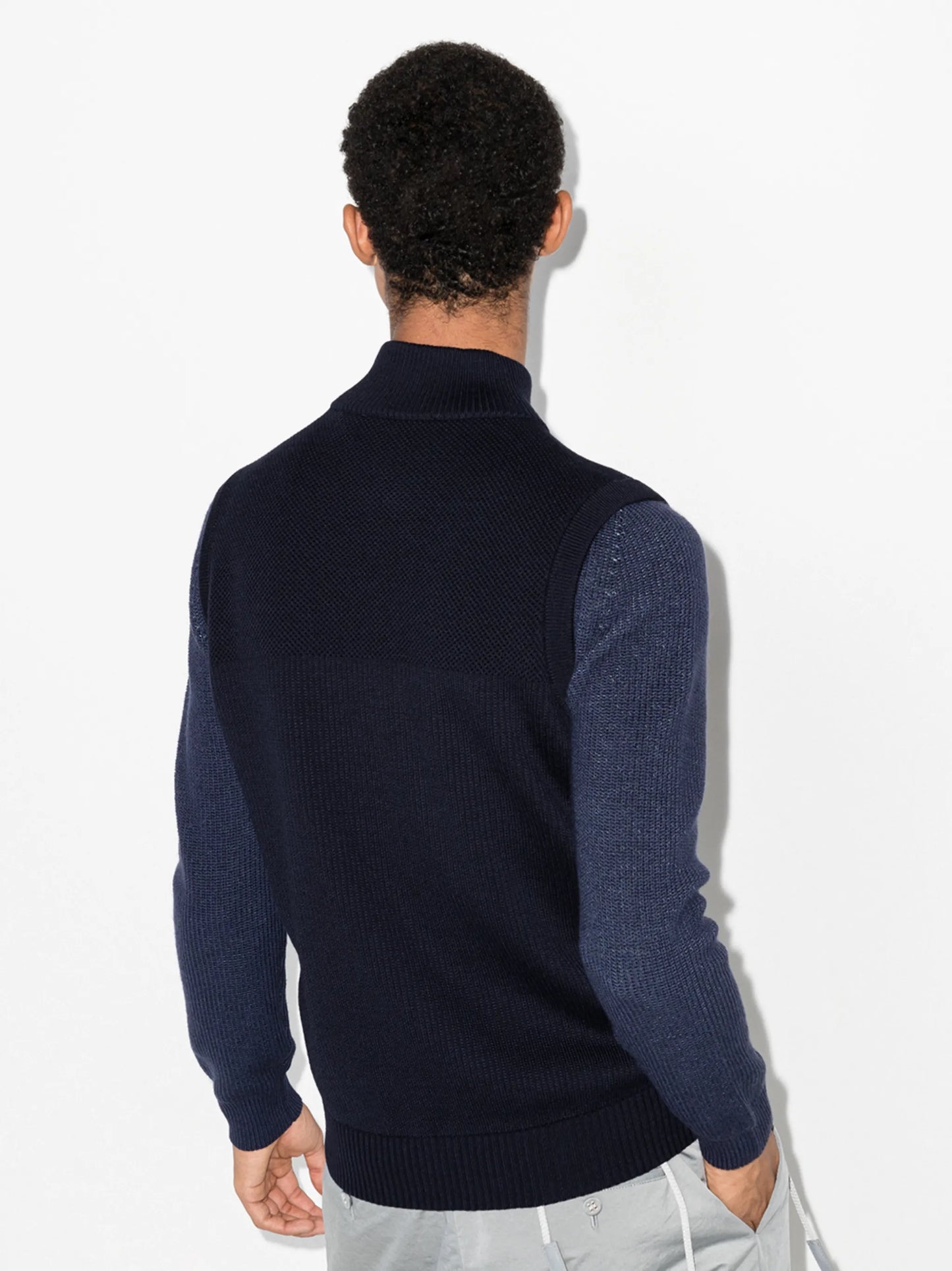 Hybridge Knit vest