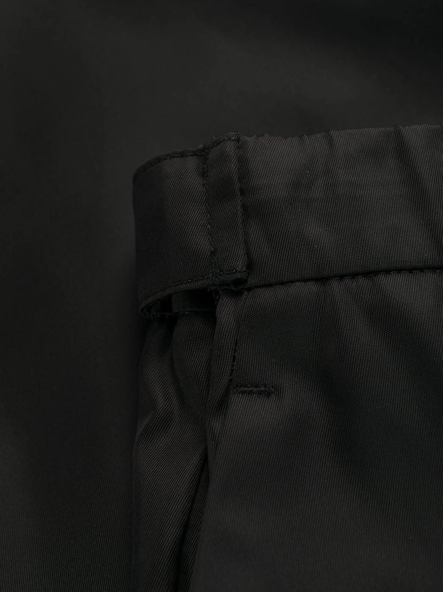 elasticated waistband trousers