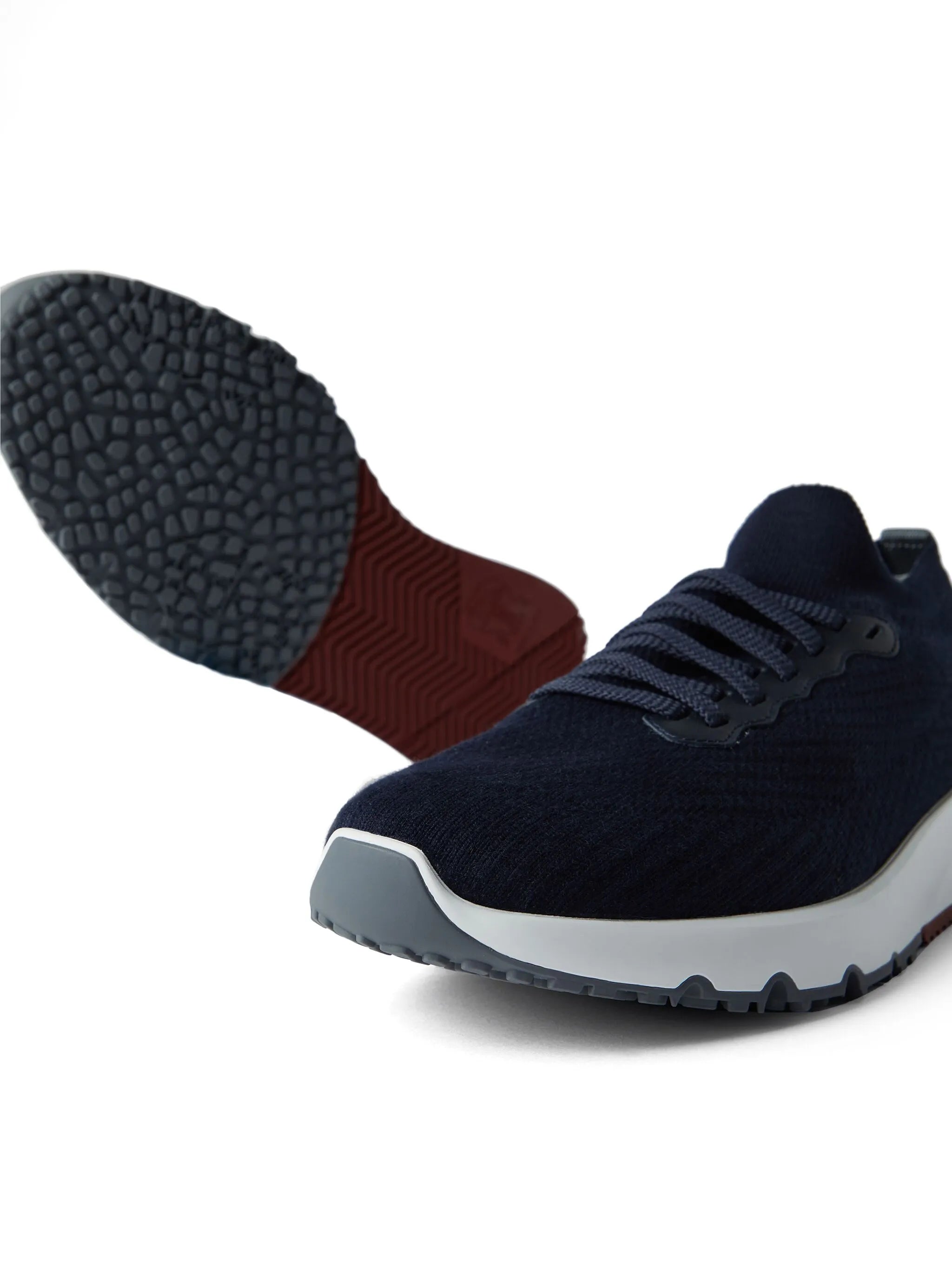 lace-up knitted sneakers