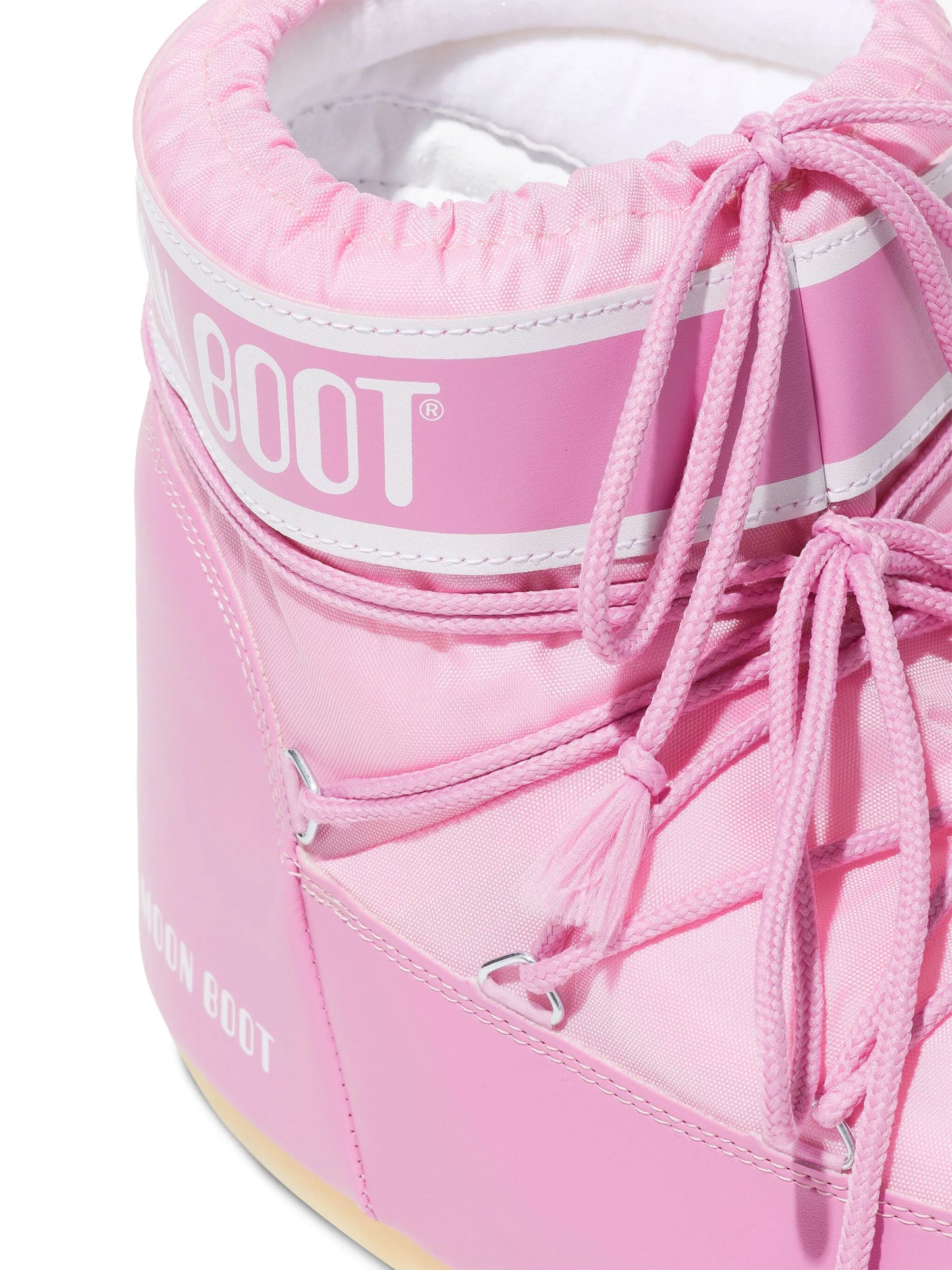Icon low snow boots