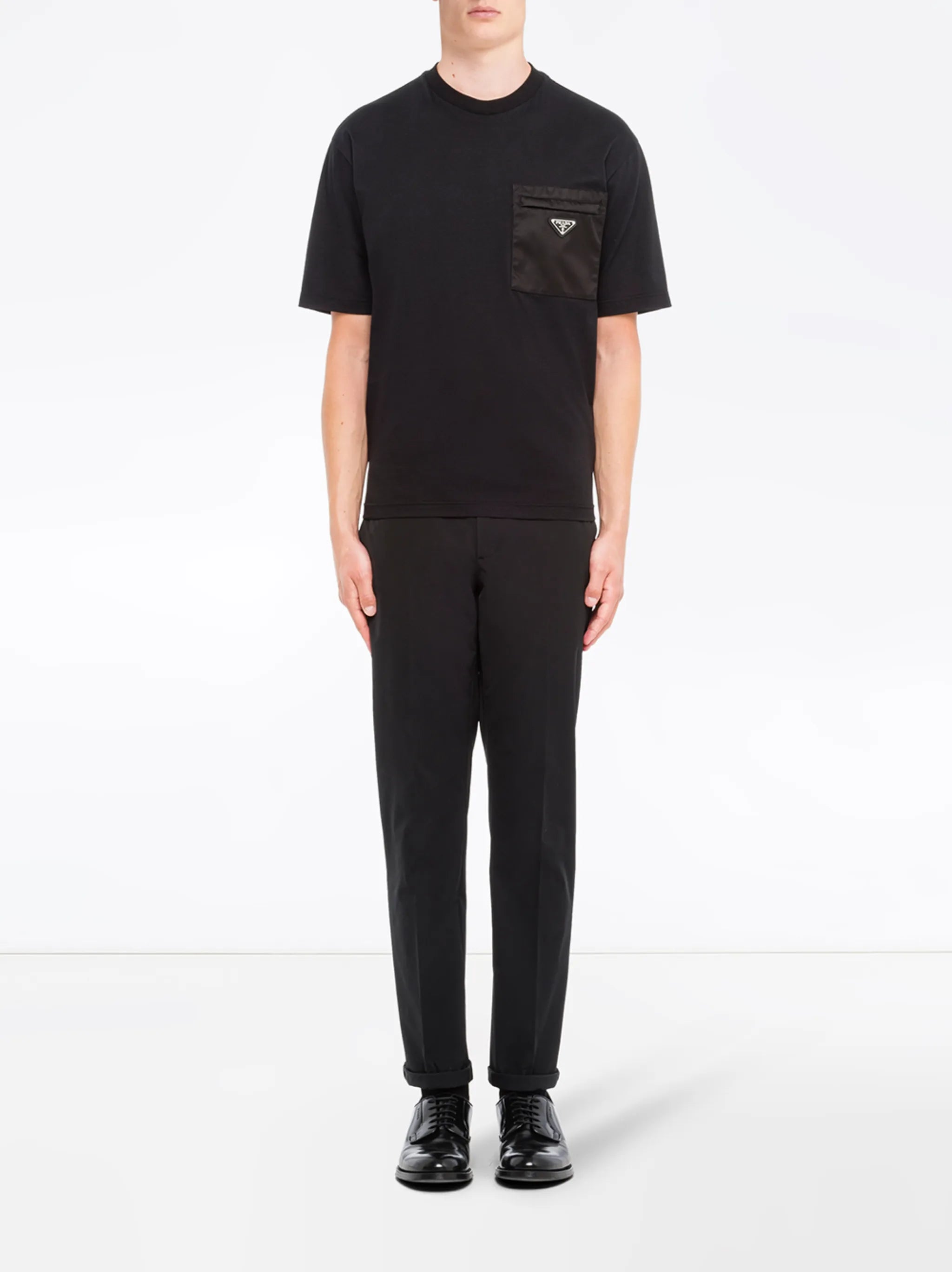 zip-pocket cotton T-shirt
