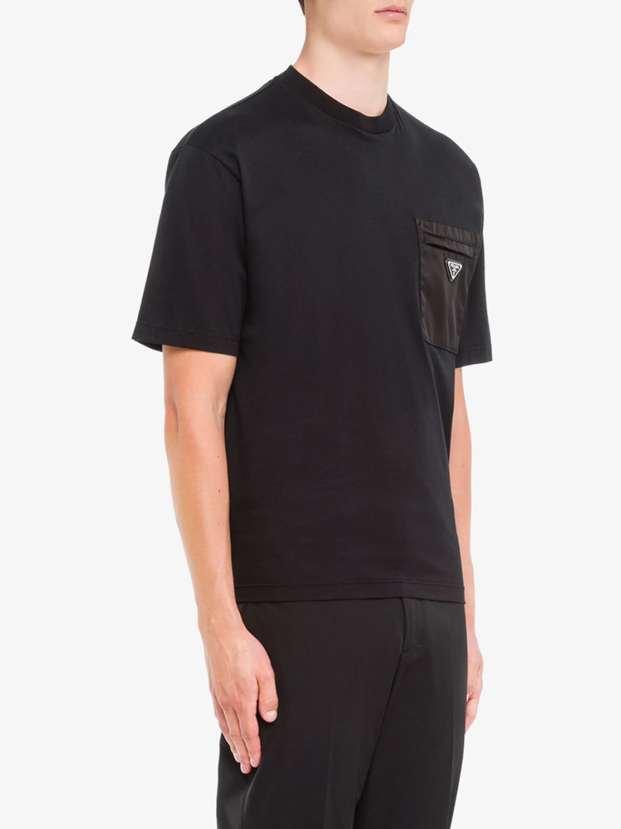 zip-pocket cotton T-shirt