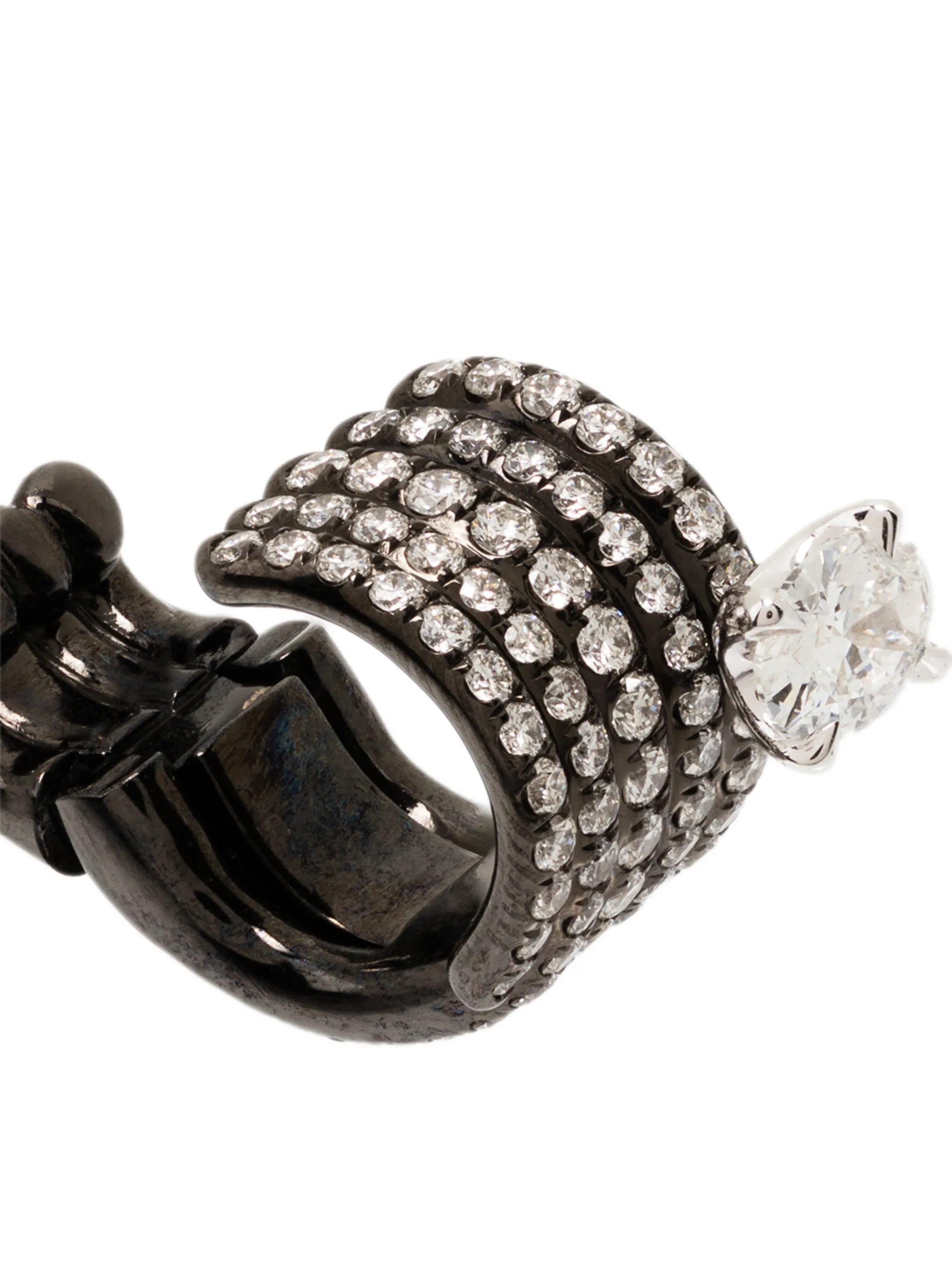 Blast diamond ear cuff
