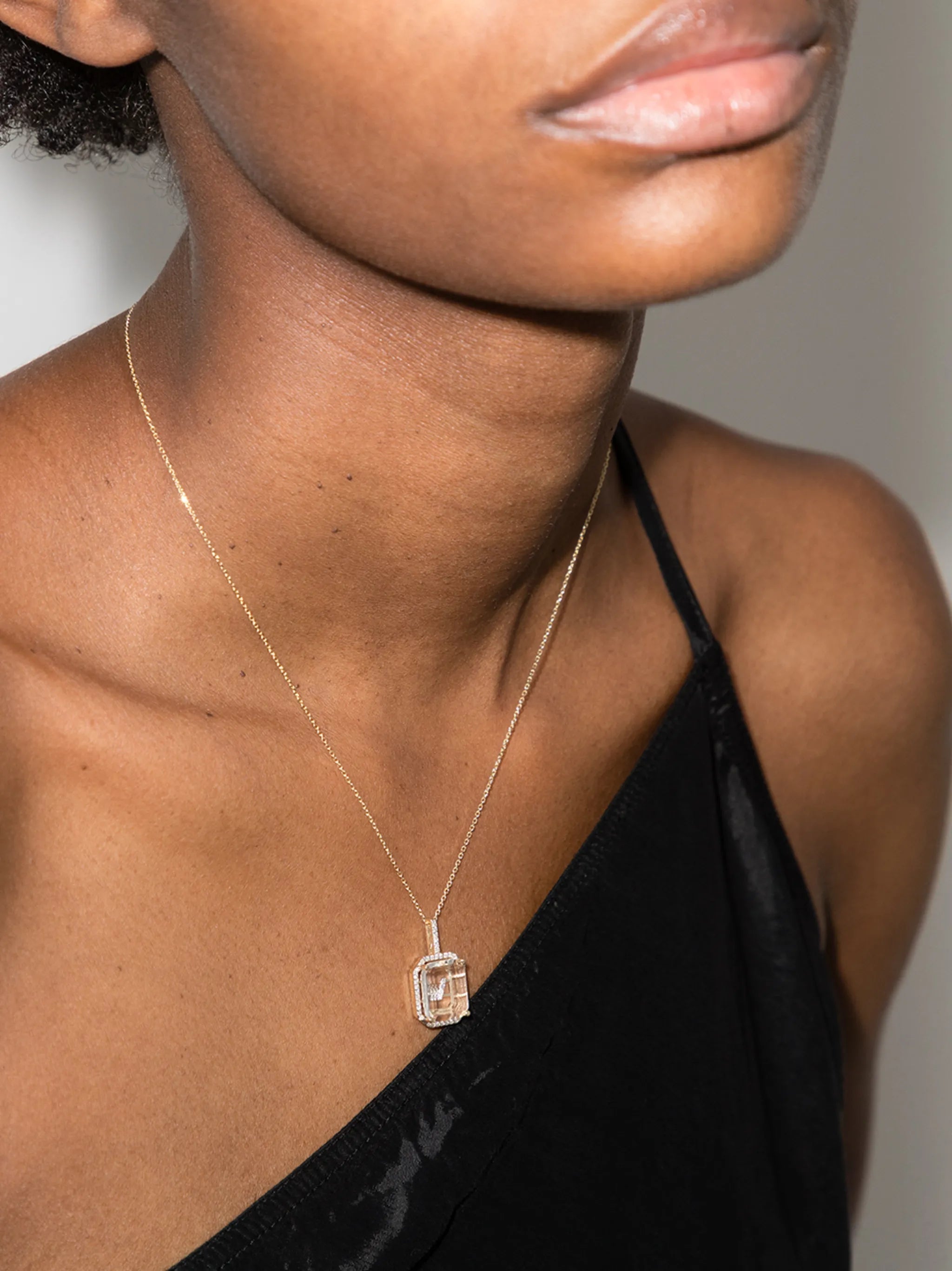 14K yellow gold V initial necklace