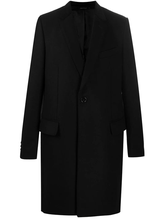 single-breasted coat