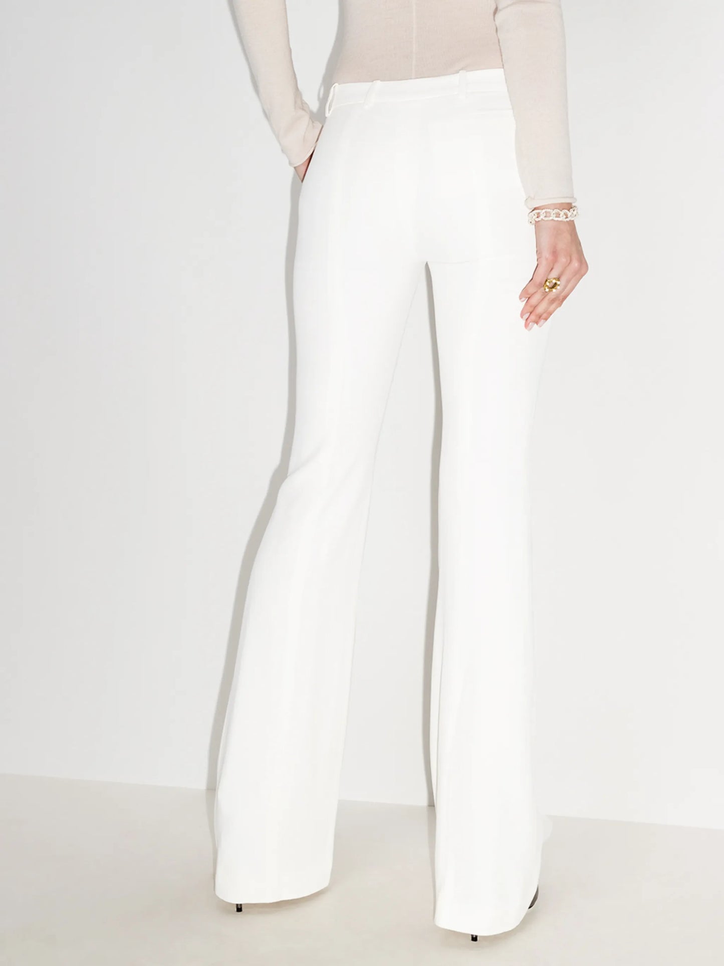 mid-rise flared trousers
