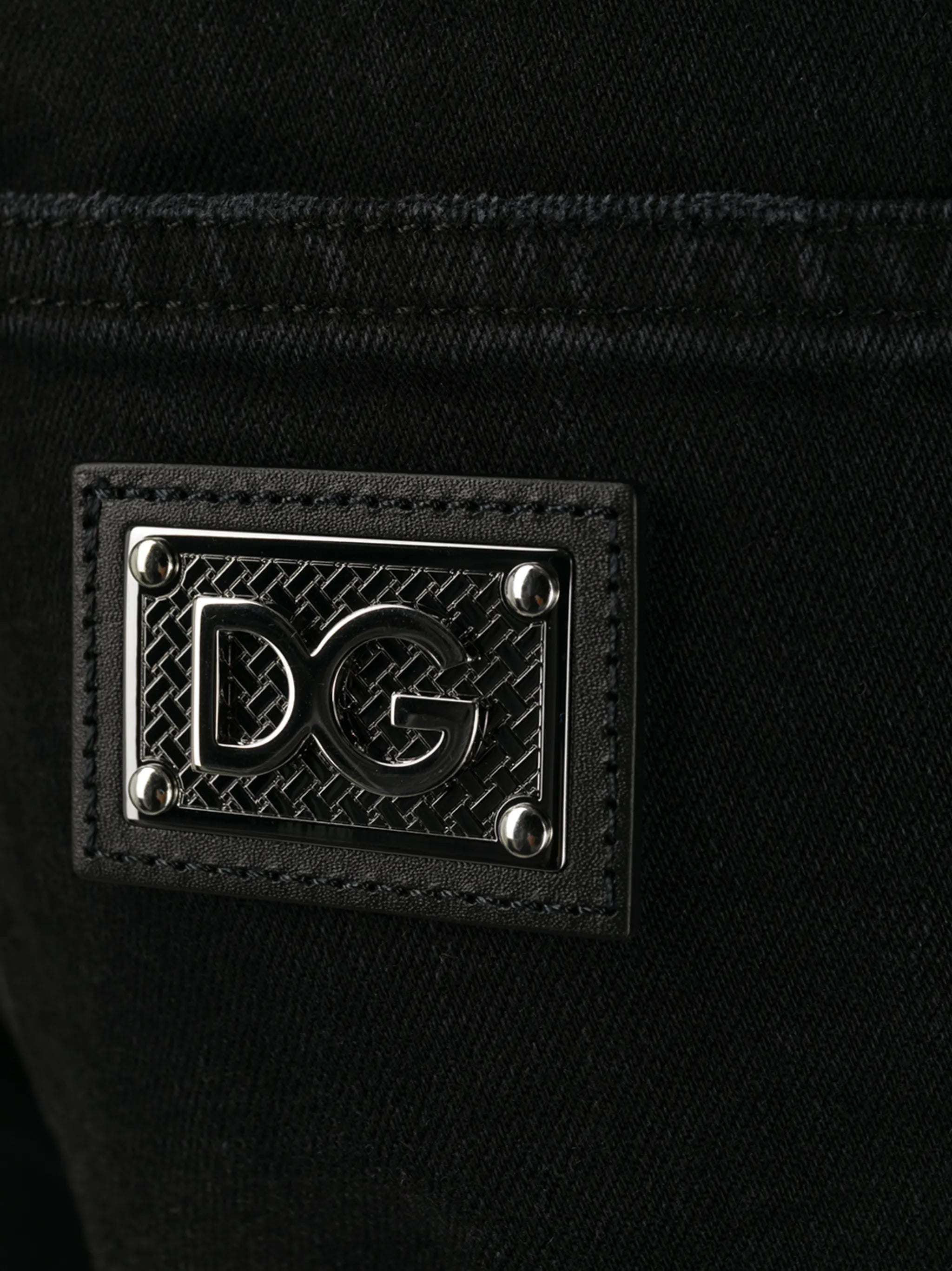 slim-fit jeans