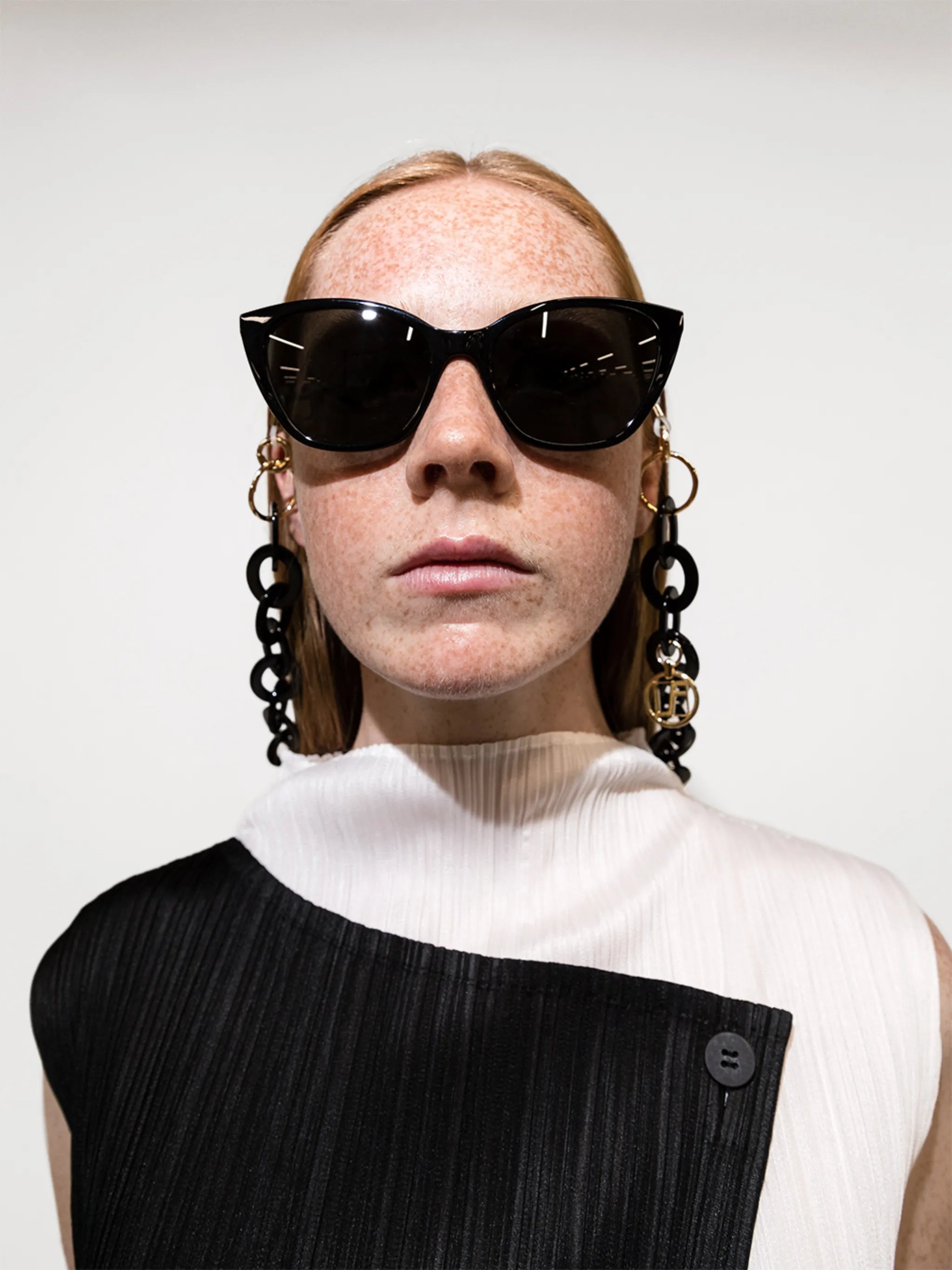 SLM69 cat-eye frame sunglasses