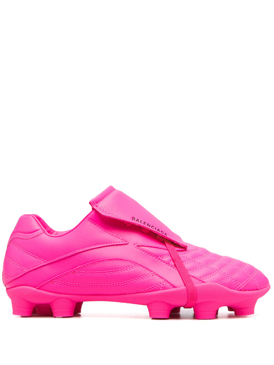 Soccer low-top sneakers