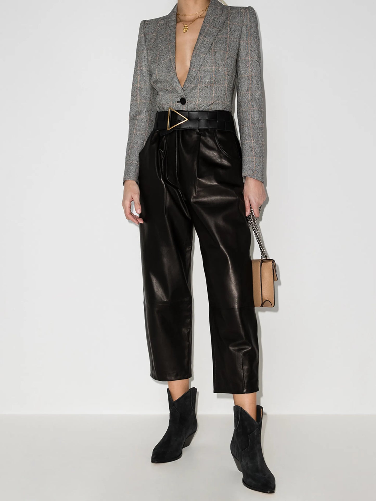 Dewina suede ankle boots