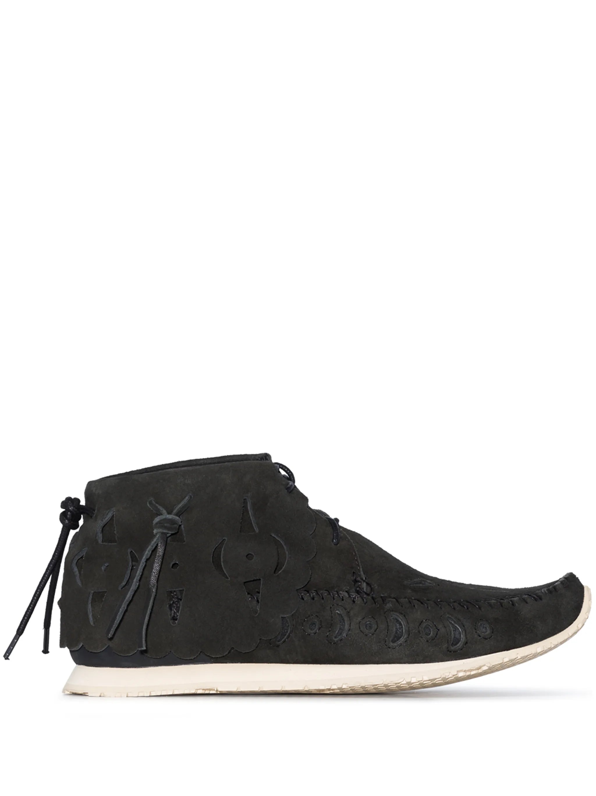 embroidered-motif suede desert boots