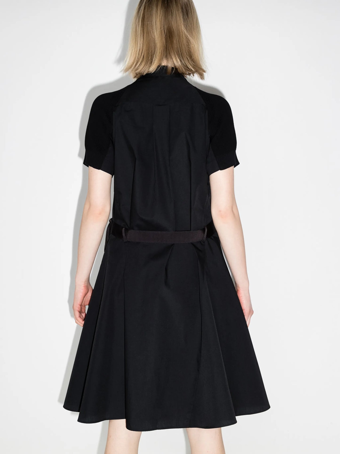 knit-overlay short-sleeve midi dress