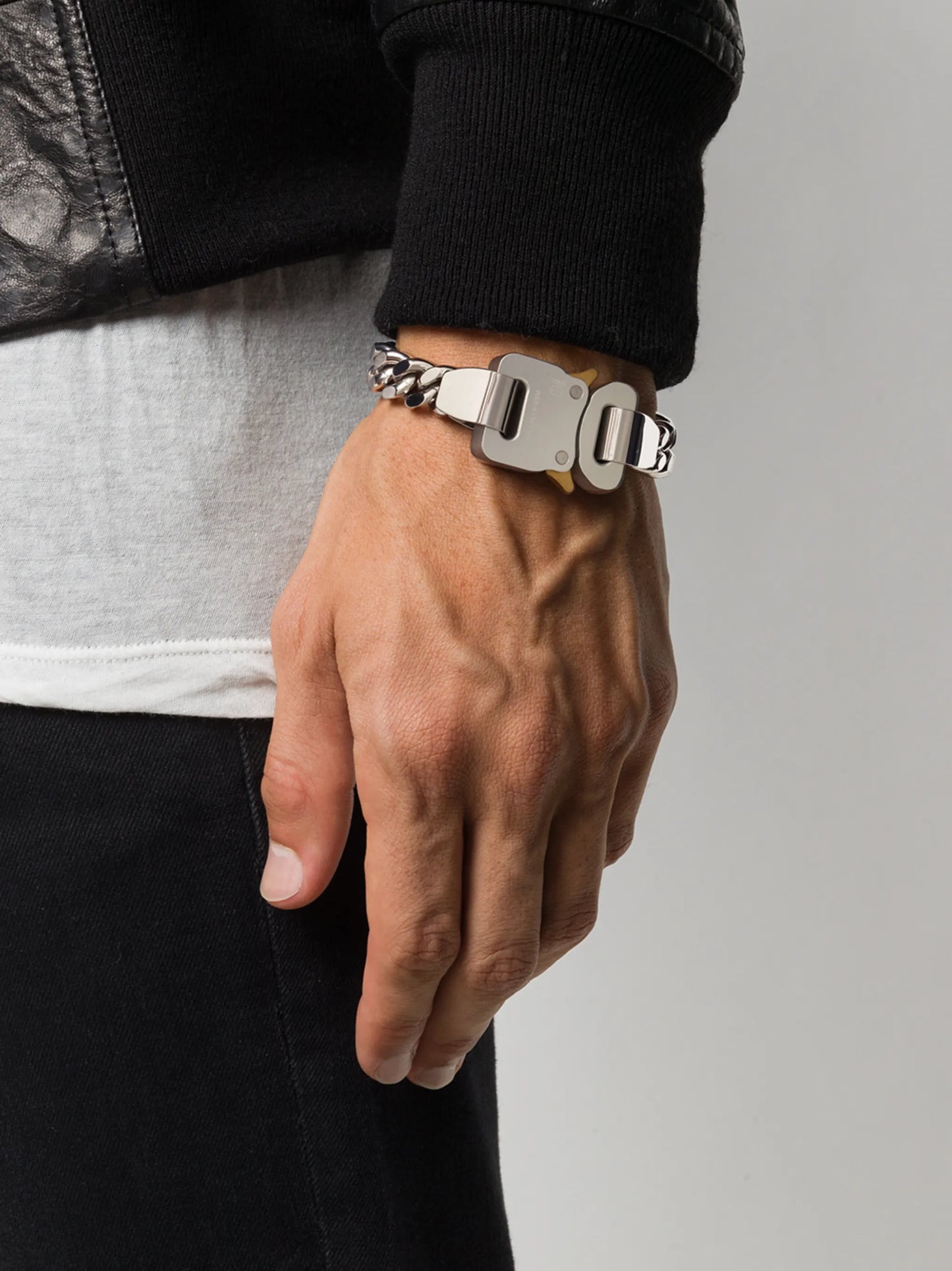 chain buckle bracelet