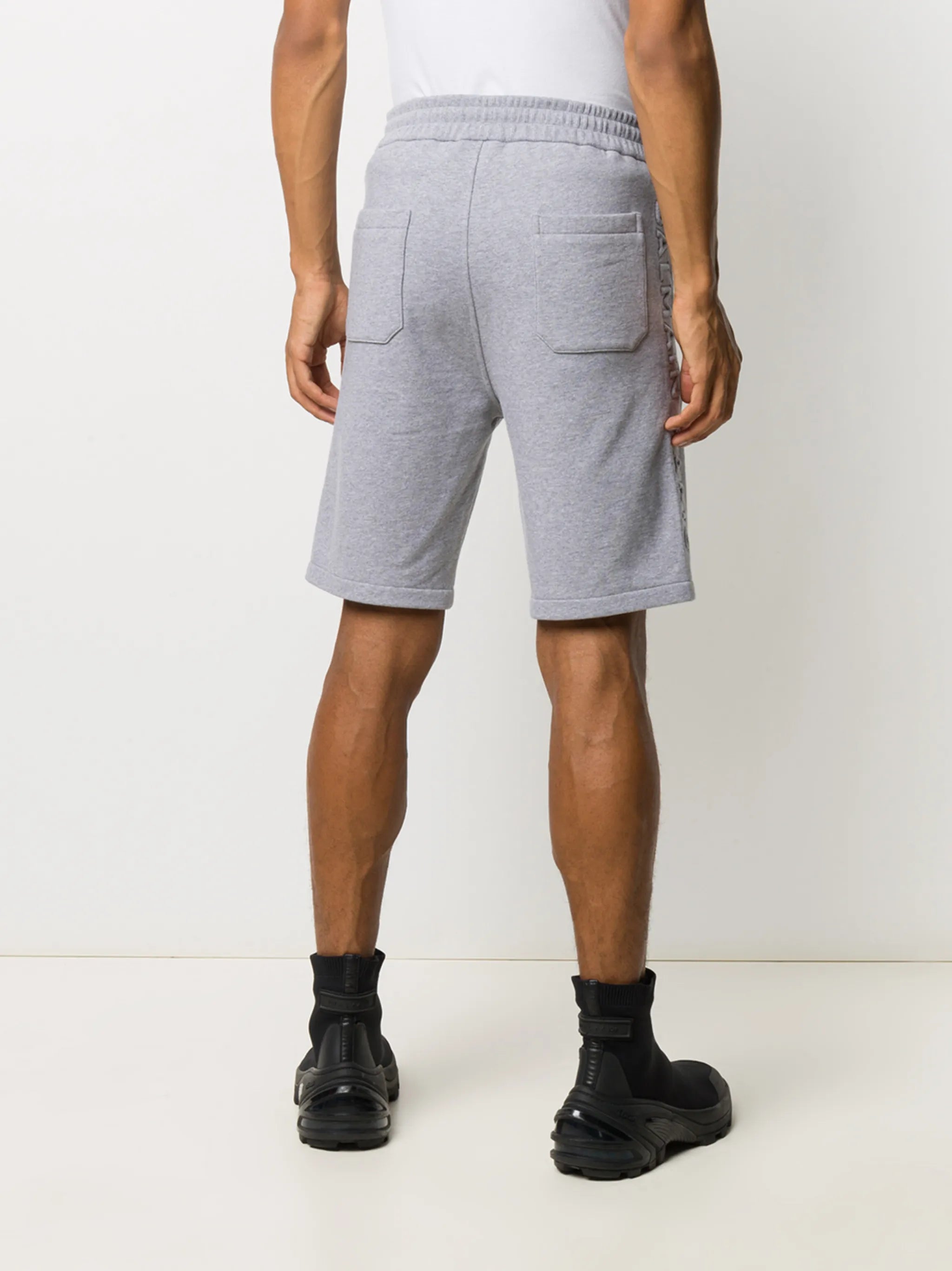 logo embossed bermuda shorts