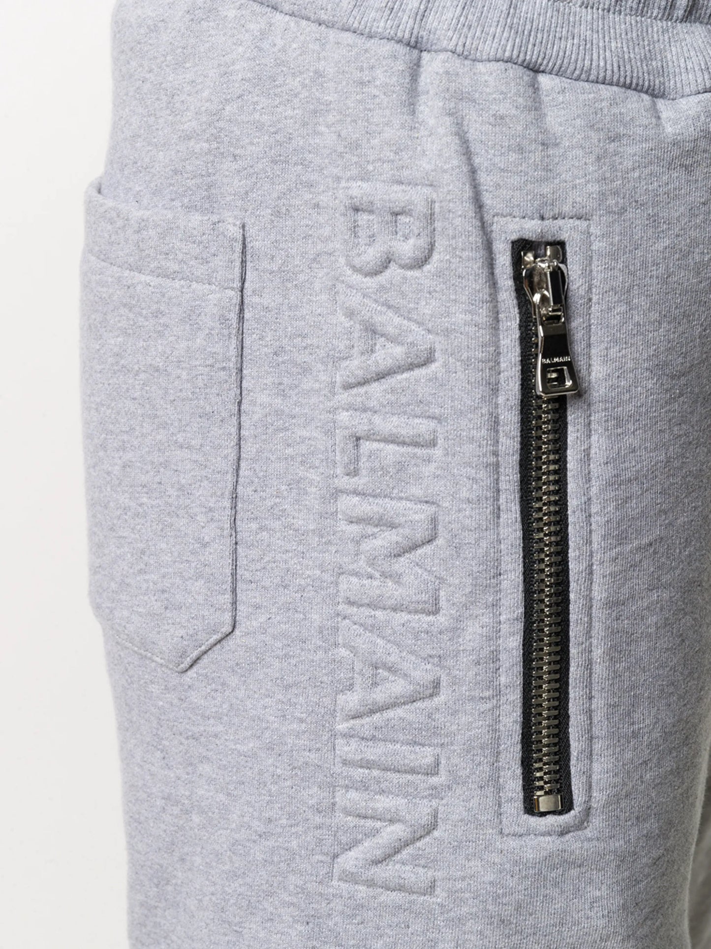 logo embossed bermuda shorts