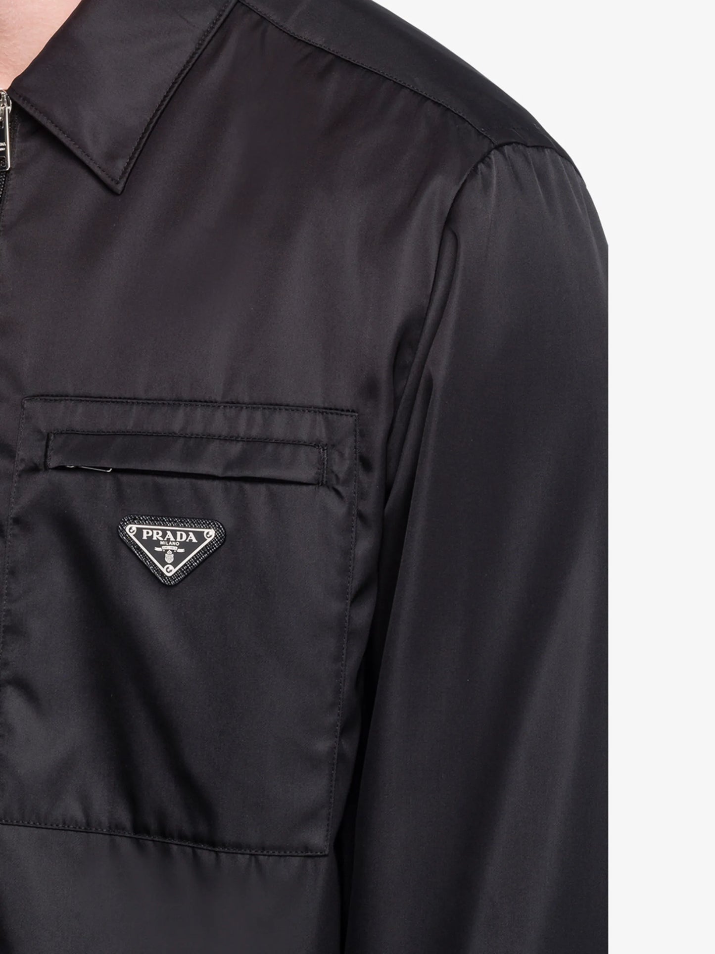 zip-up shirt jacket