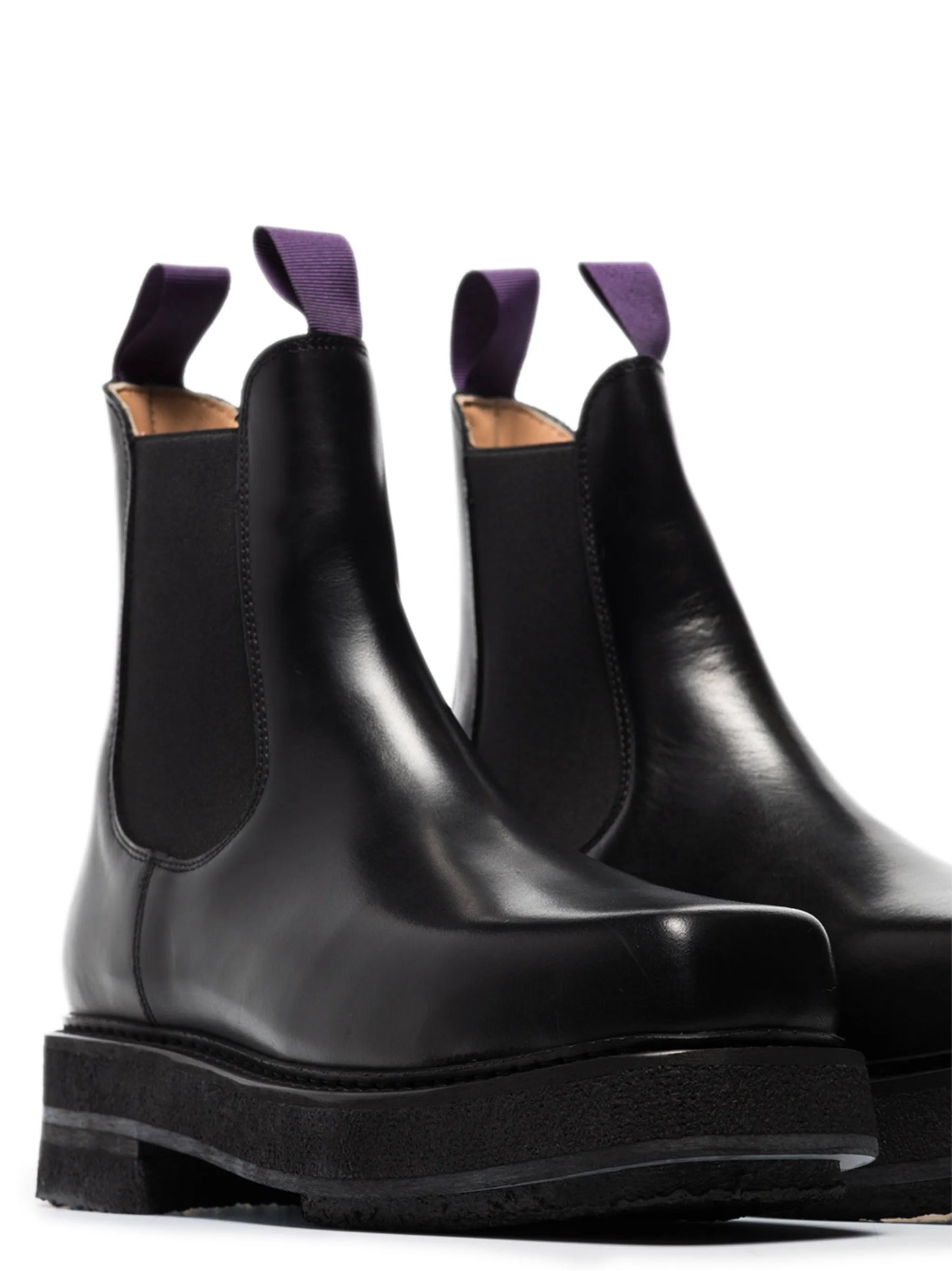 slip-on Chelsea leather boots
