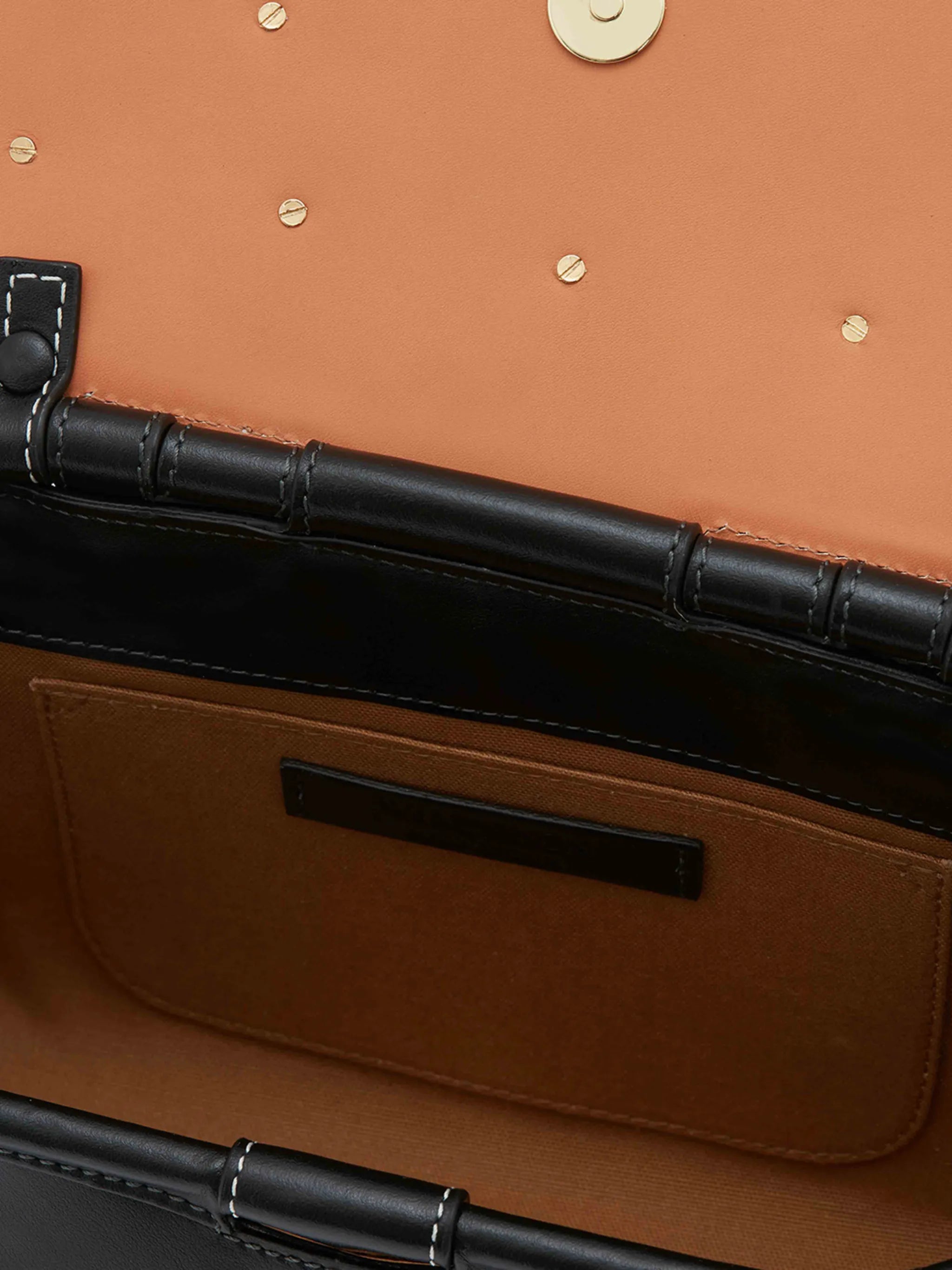 small Chain Lid crossbody bag