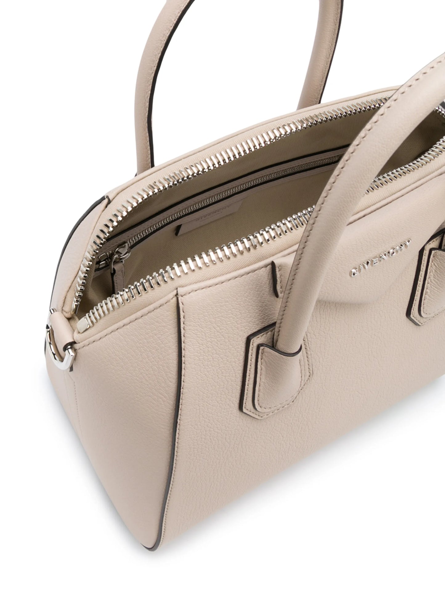 Antigona leather shoulder bag