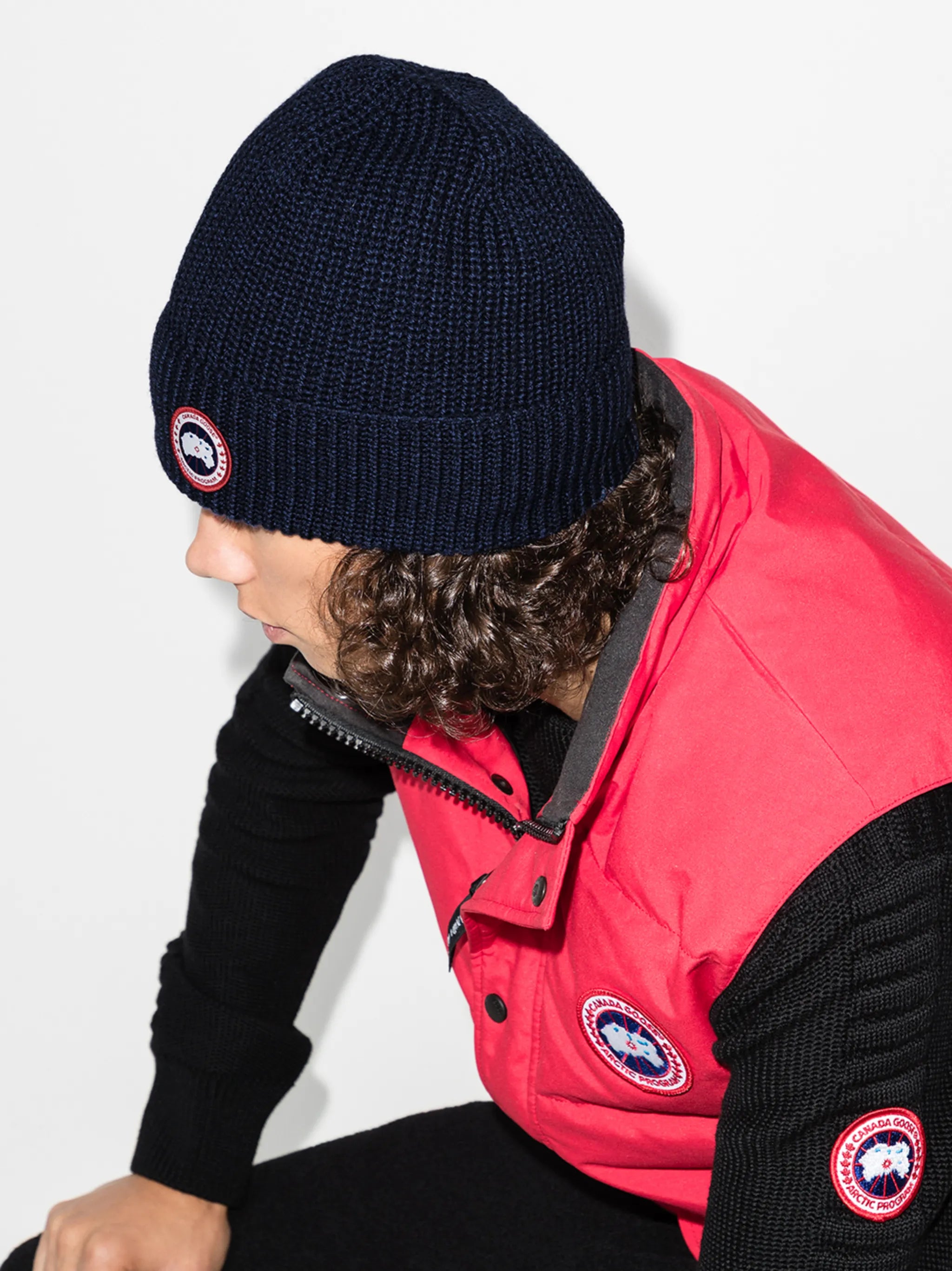 Arctic Disc ribbed-knit beanie