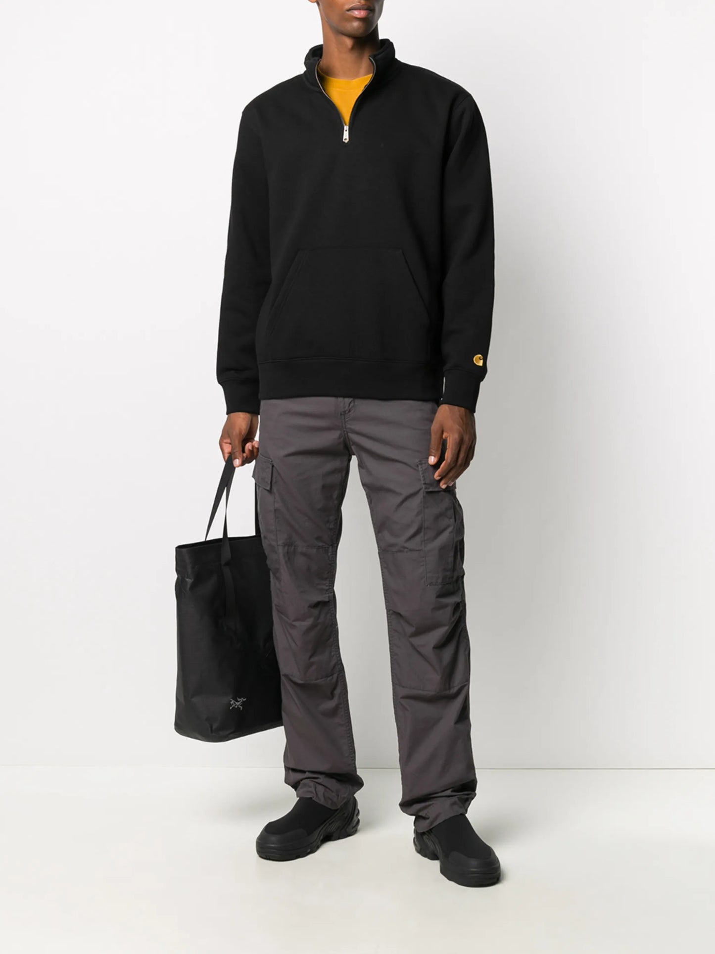 zipped pullover jumper