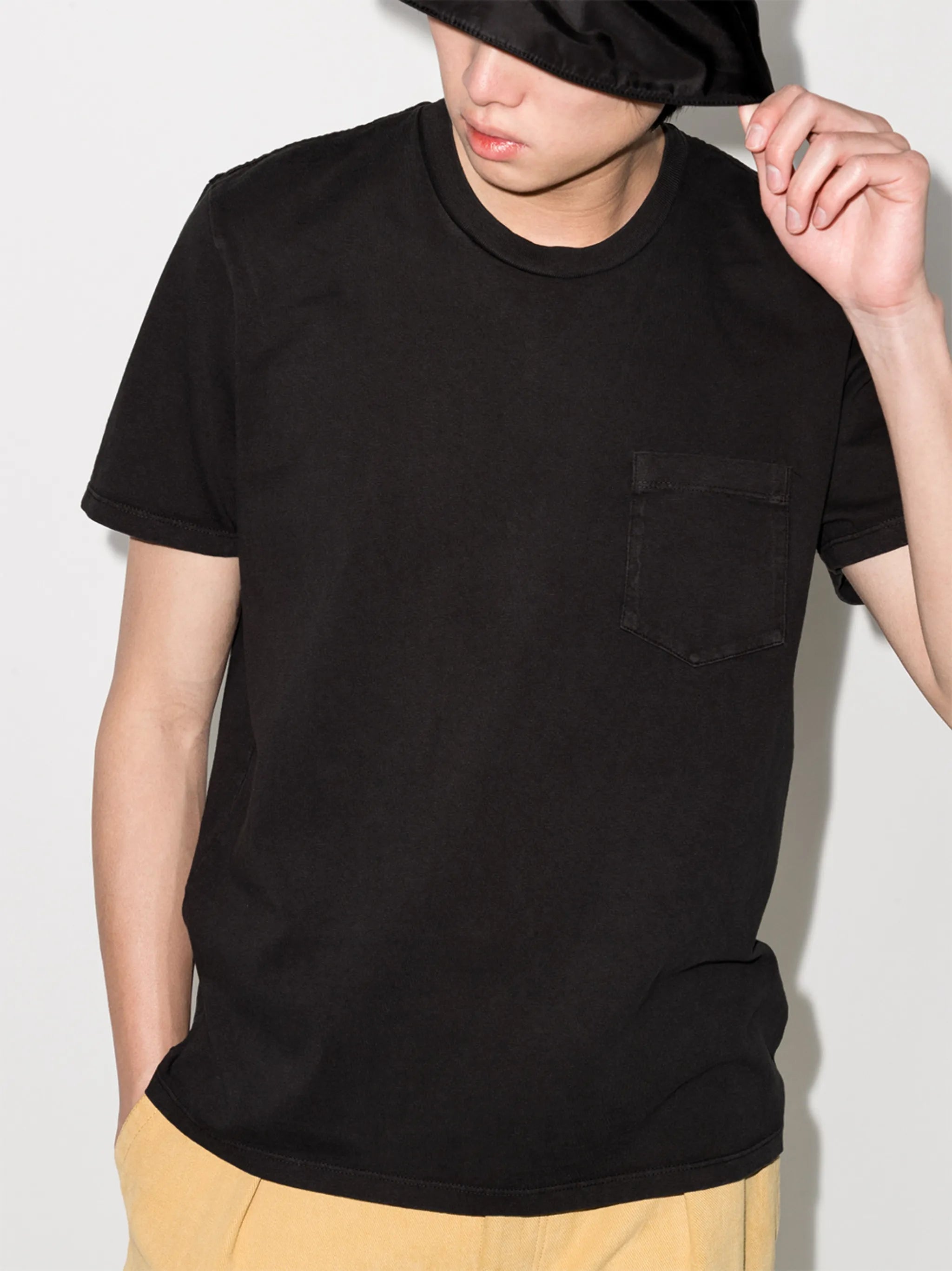 chest pocket cotton T-shirt