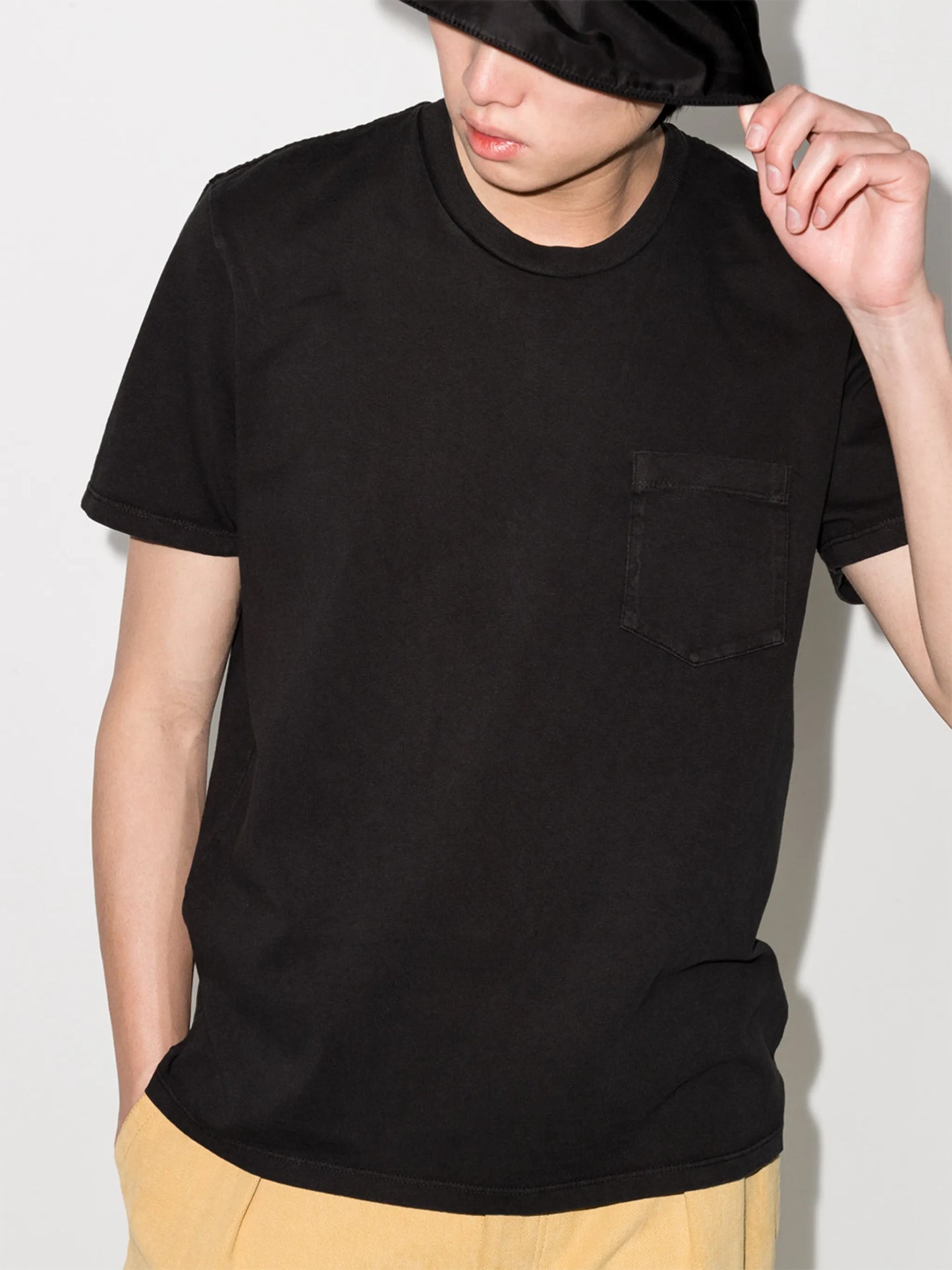 chest pocket cotton T-shirt