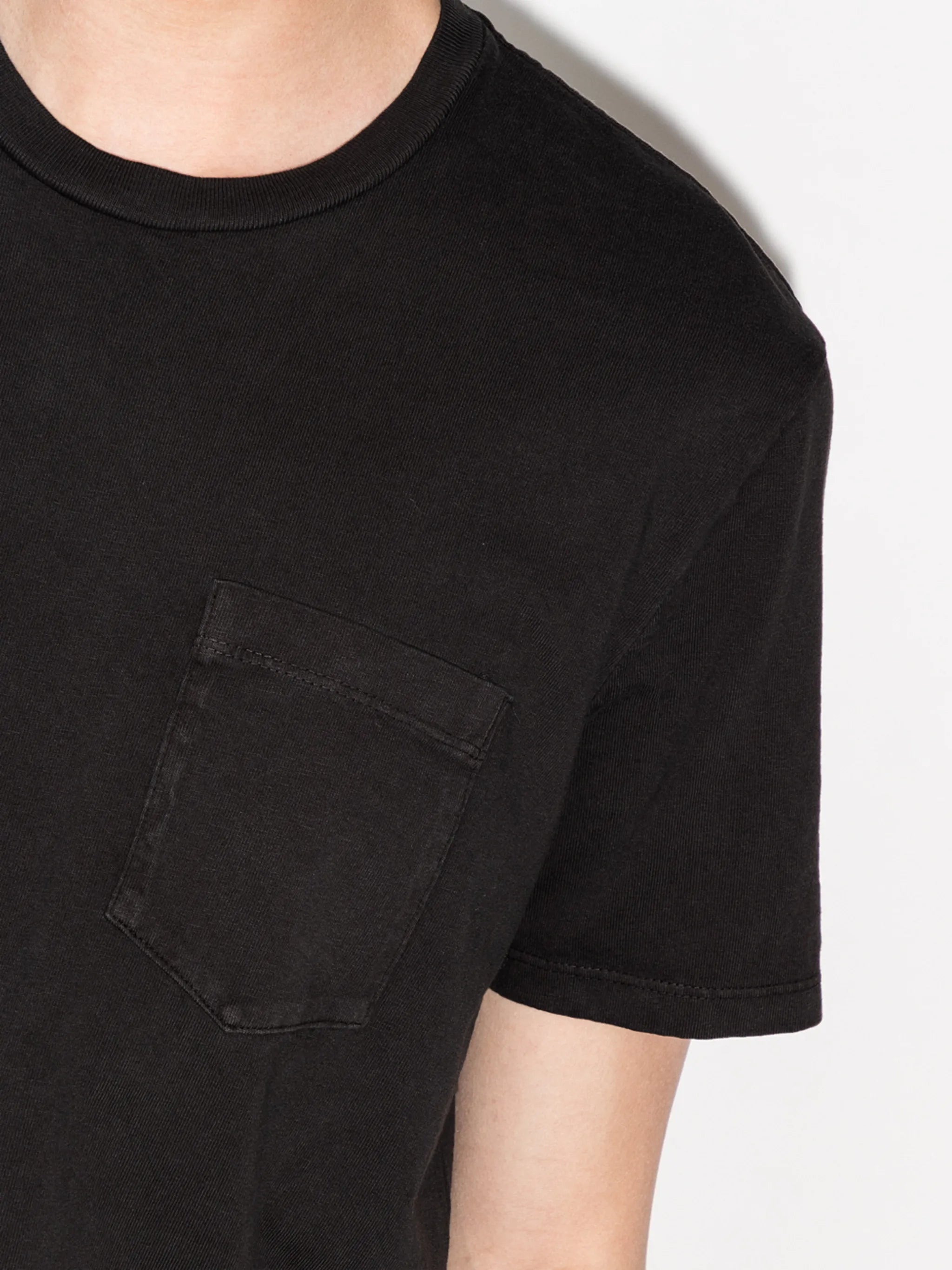 chest pocket cotton T-shirt