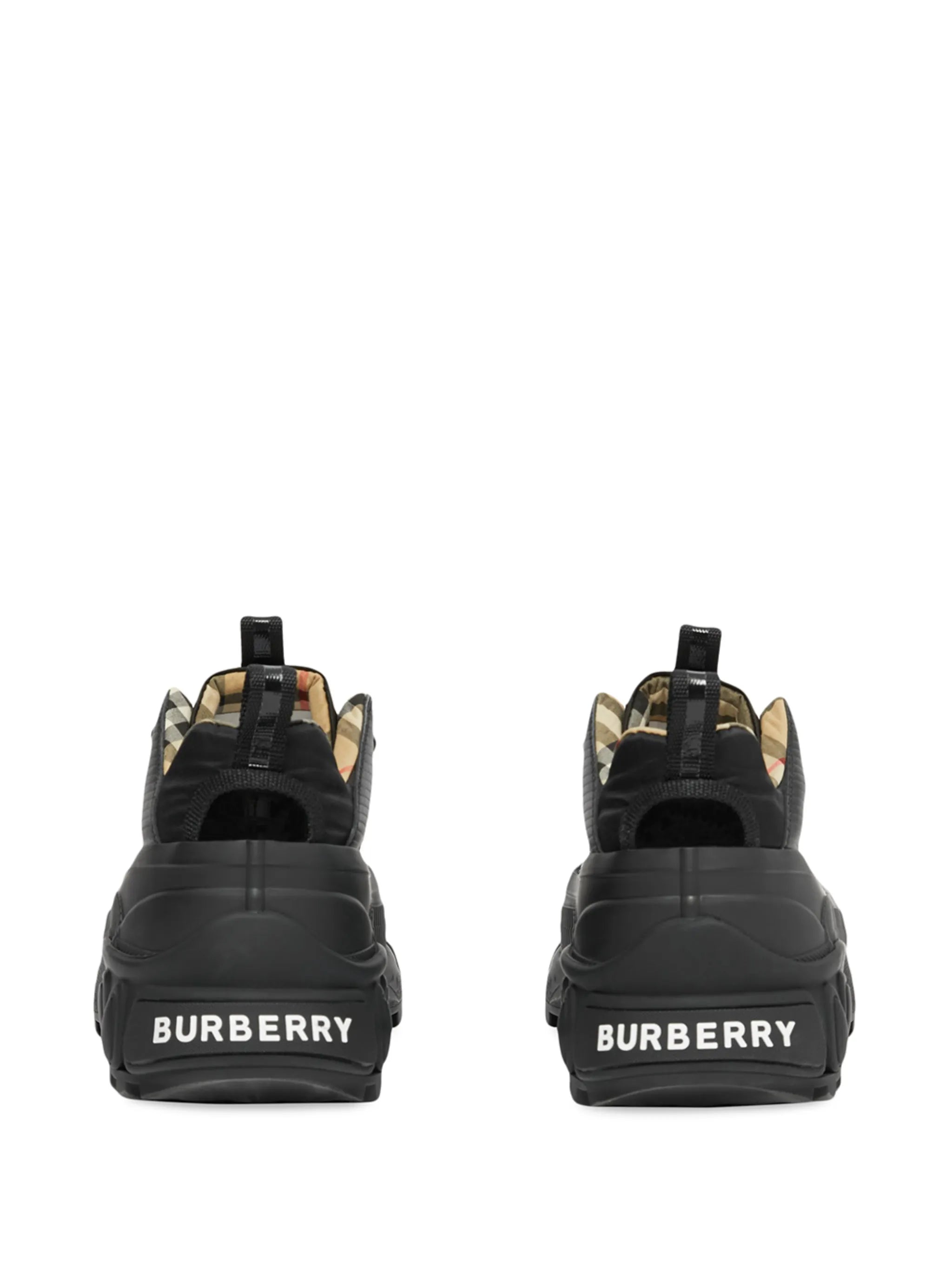multi-panel design low-top sneakers